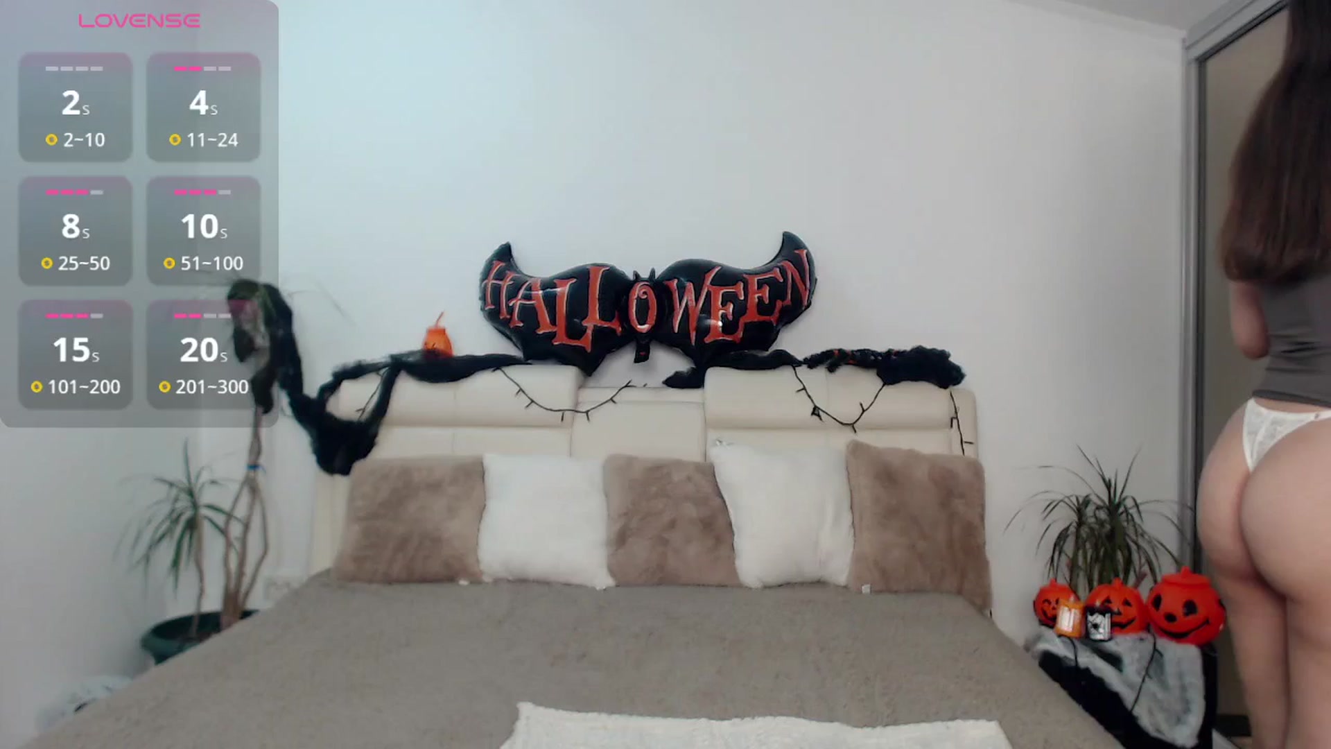 Gallery image thumbnail from CaLLmeJane_'s myfreecams stream on, 10/29/2024, 21:35 image 9 of 20