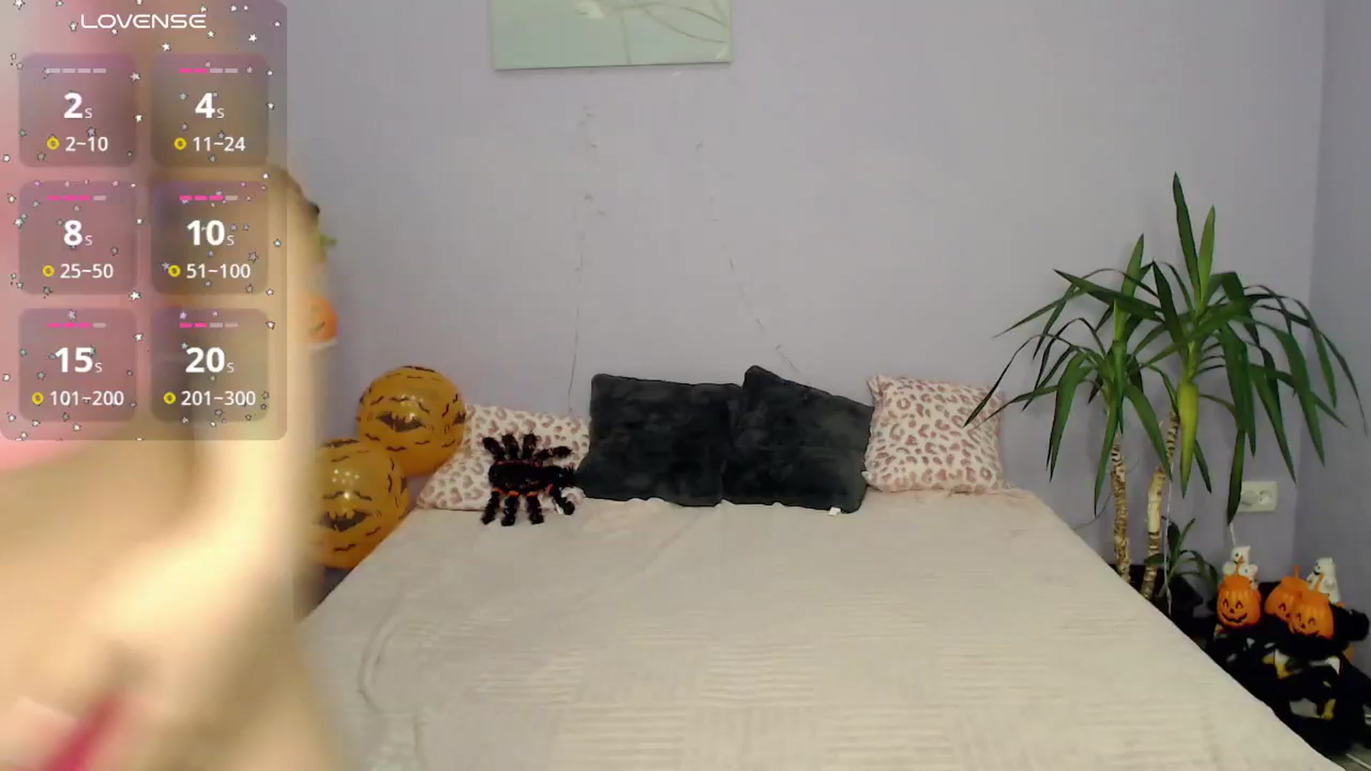 Gallery image thumbnail from CaLLmeJane_'s myfreecams stream on, 11/02/2024, 24:11 image 14 of 20