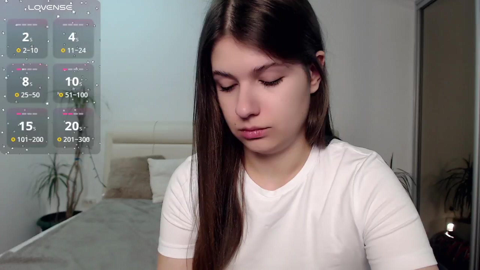 Gallery image thumbnail from CaLLmeJane_'s myfreecams stream on, 11/25/2024, 22:53 image 17 of 20
