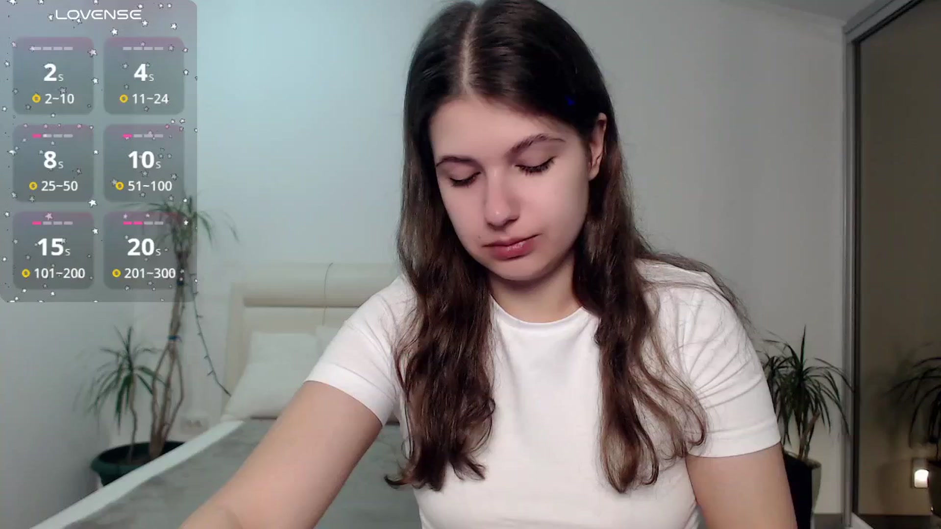 Gallery image thumbnail from CaLLmeJane_'s myfreecams stream on, 11/29/2024, 20:34 image 3 of 20