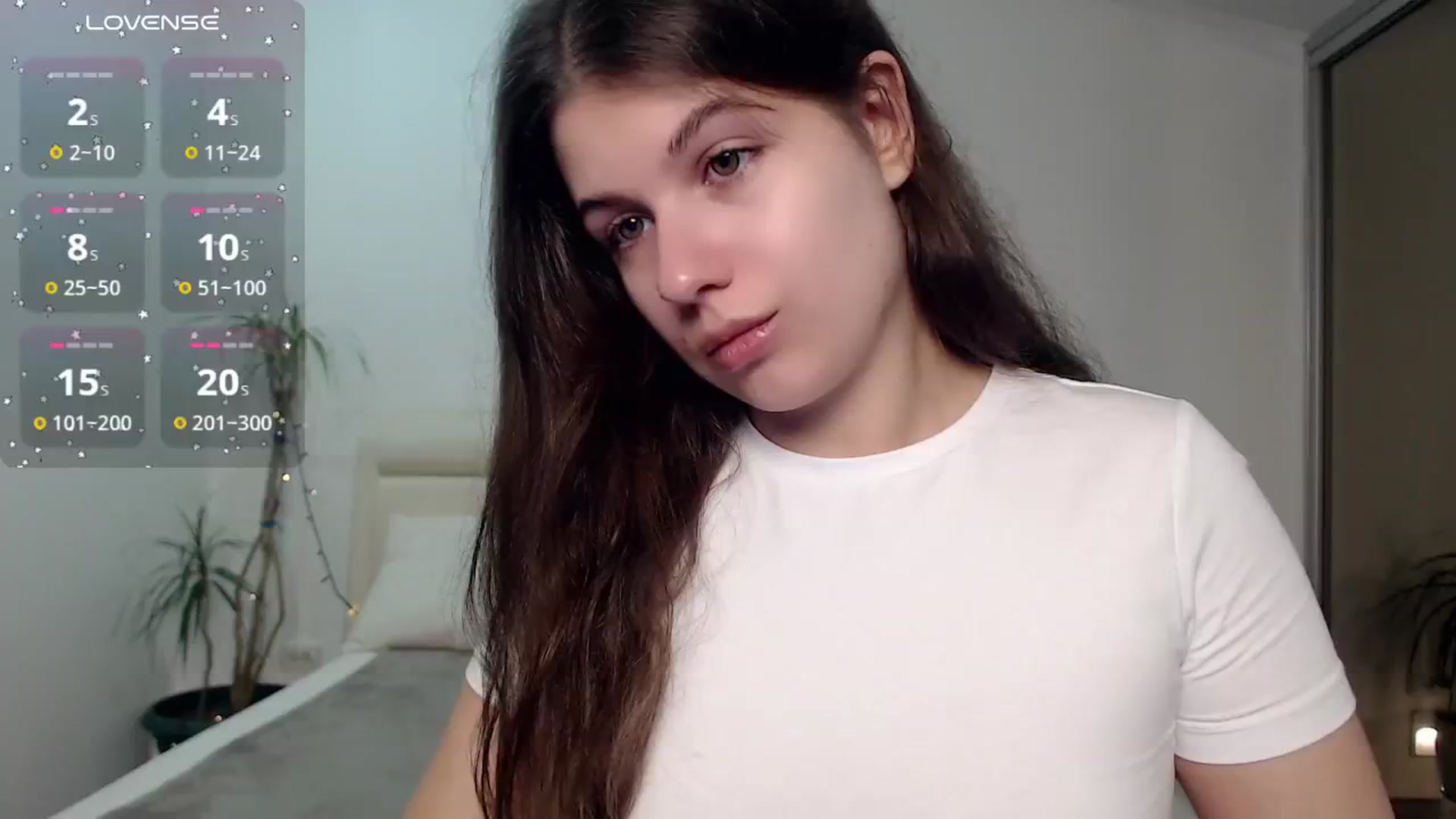 Gallery image thumbnail from CaLLmeJane_'s myfreecams stream on, 11/29/2024, 20:34 image 17 of 20