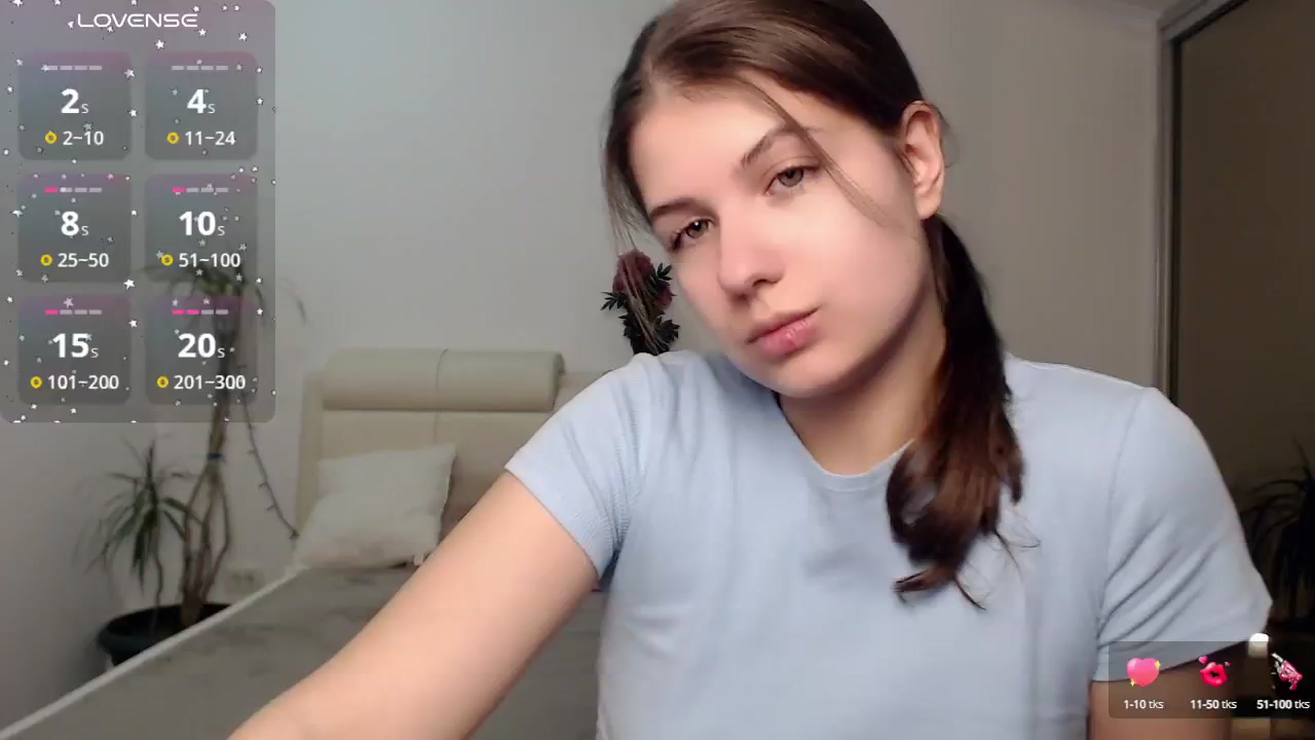 Gallery image thumbnail from CaLLmeJane_'s myfreecams stream on, 12/07/2024, 22:05 image 14 of 20