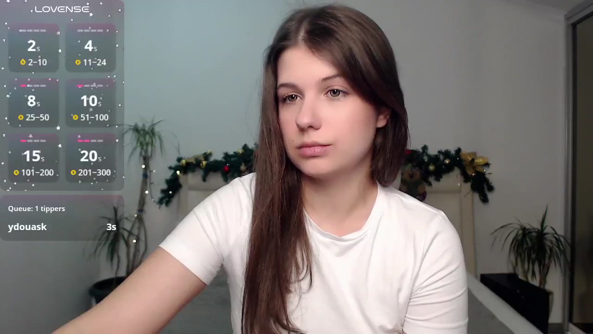 Gallery image thumbnail from CaLLmeJane_'s myfreecams stream on, 12/15/2024, 11:04 image 15 of 20