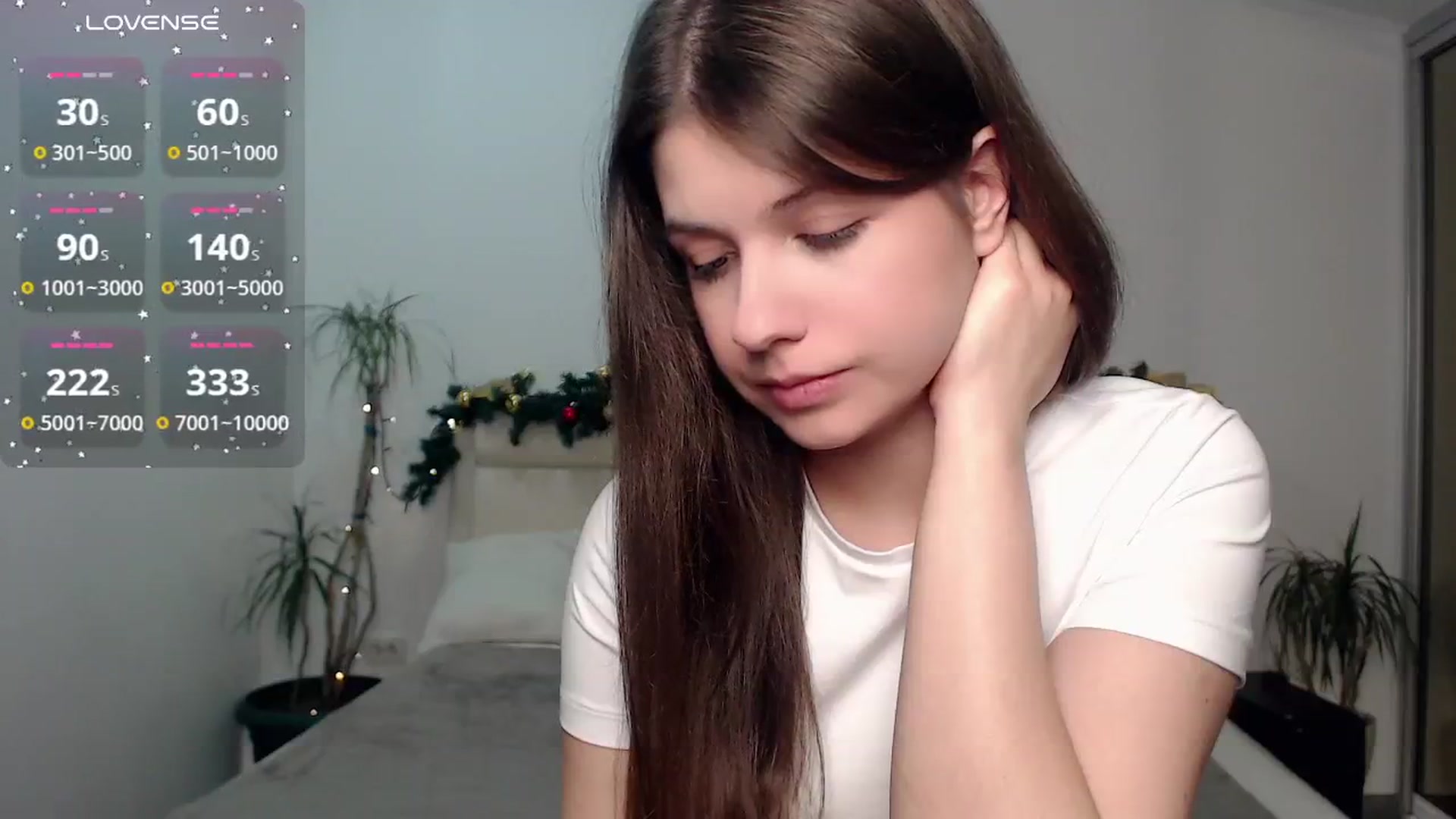 Gallery image thumbnail from CaLLmeJane_'s myfreecams stream on, 12/15/2024, 11:04 image 8 of 20