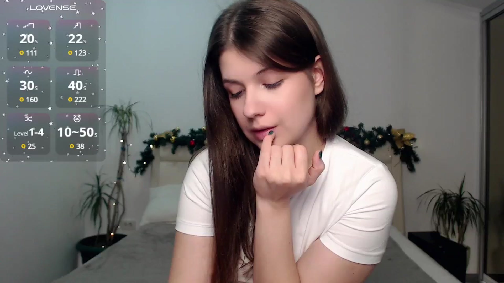 Gallery image thumbnail from CaLLmeJane_'s myfreecams stream on, 12/15/2024, 11:04 image 10 of 20