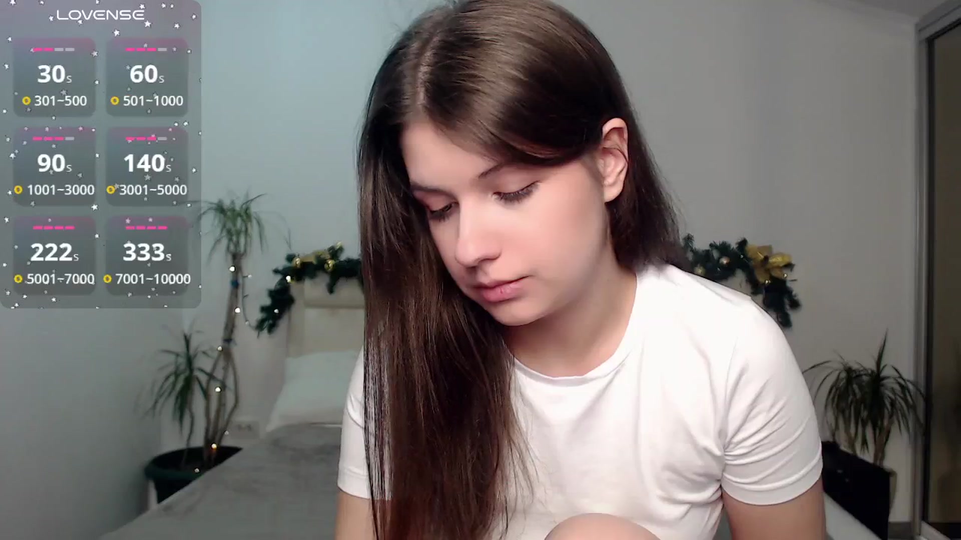 Gallery image thumbnail from CaLLmeJane_'s myfreecams stream on, 12/15/2024, 11:04 image 11 of 20