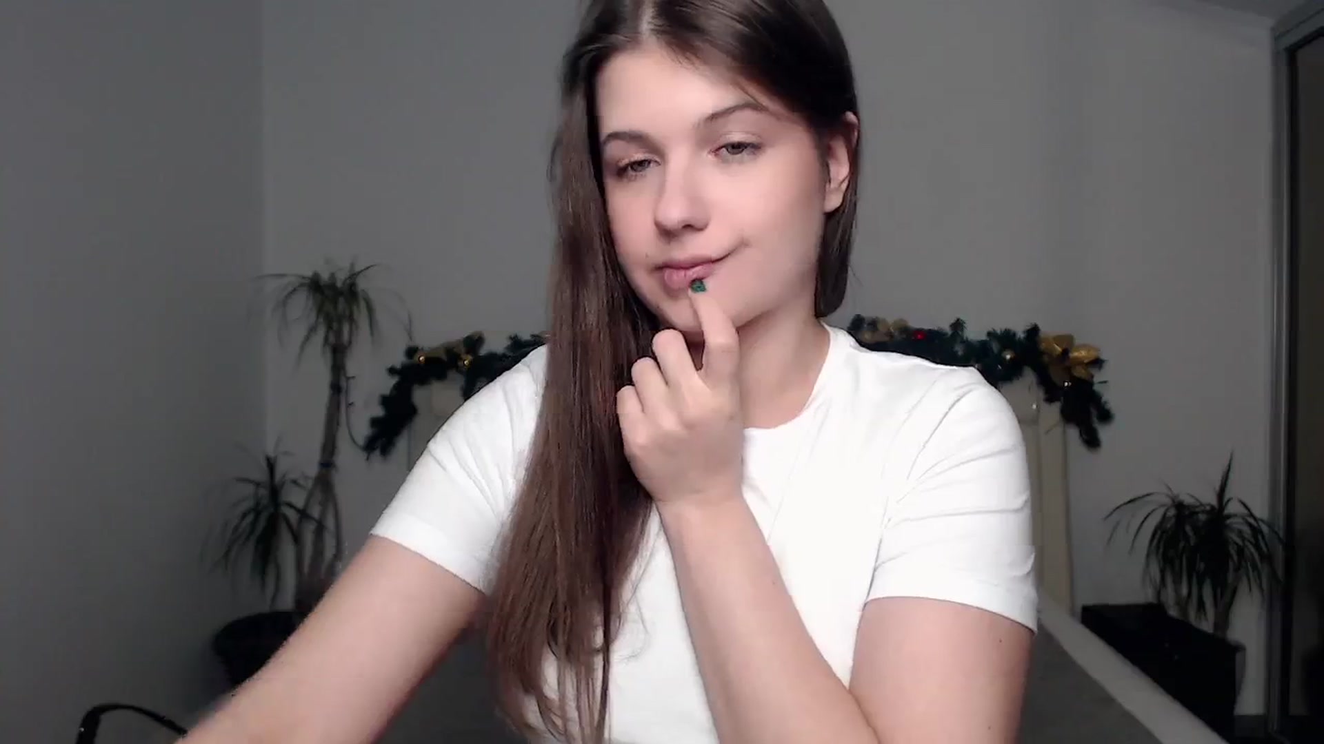 Gallery image thumbnail from CaLLmeJane_'s myfreecams stream on, 12/15/2024, 12:55 image 20 of 20