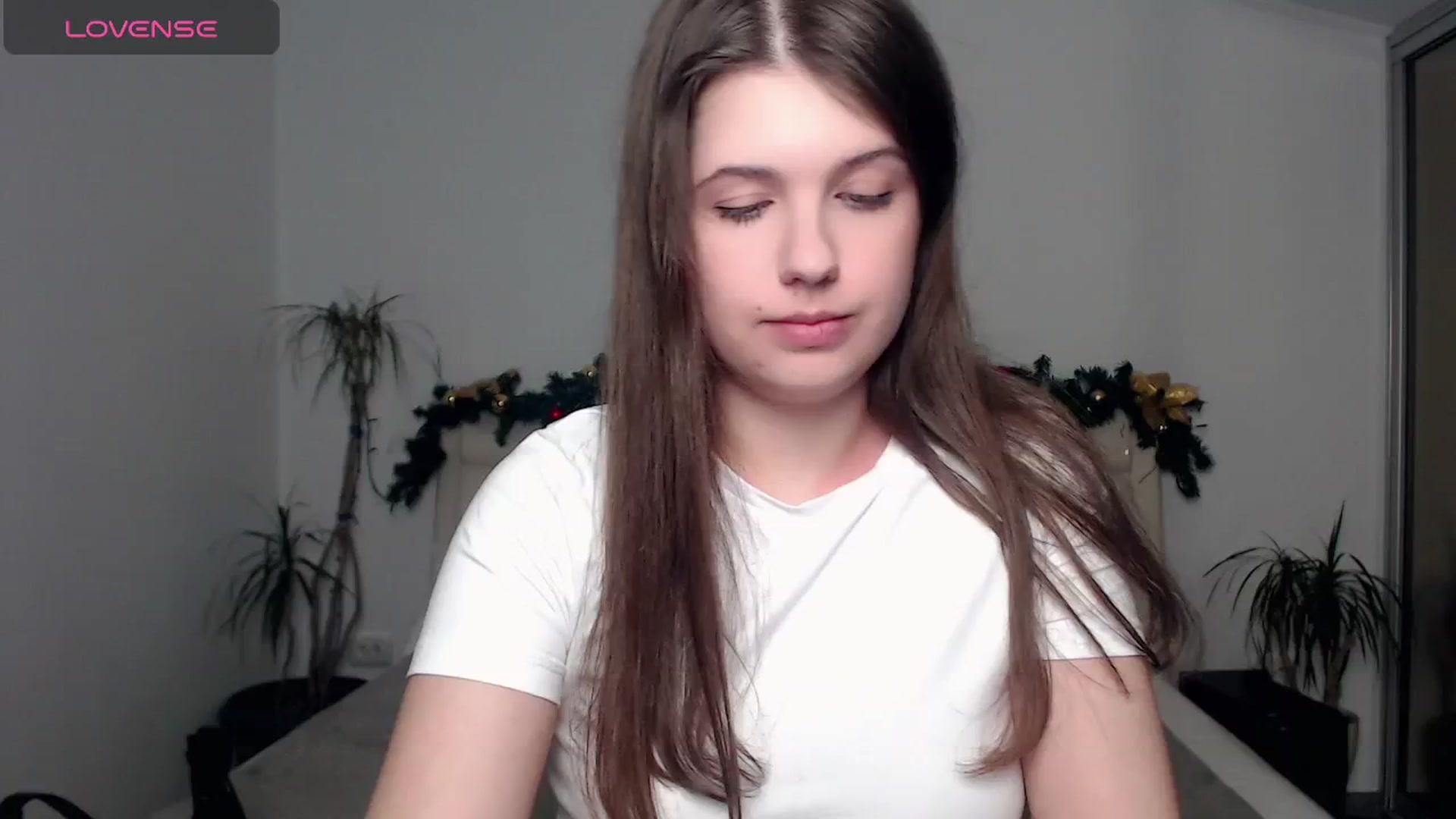 Gallery image thumbnail from CaLLmeJane_'s myfreecams stream on, 12/15/2024, 12:55 image 1 of 20