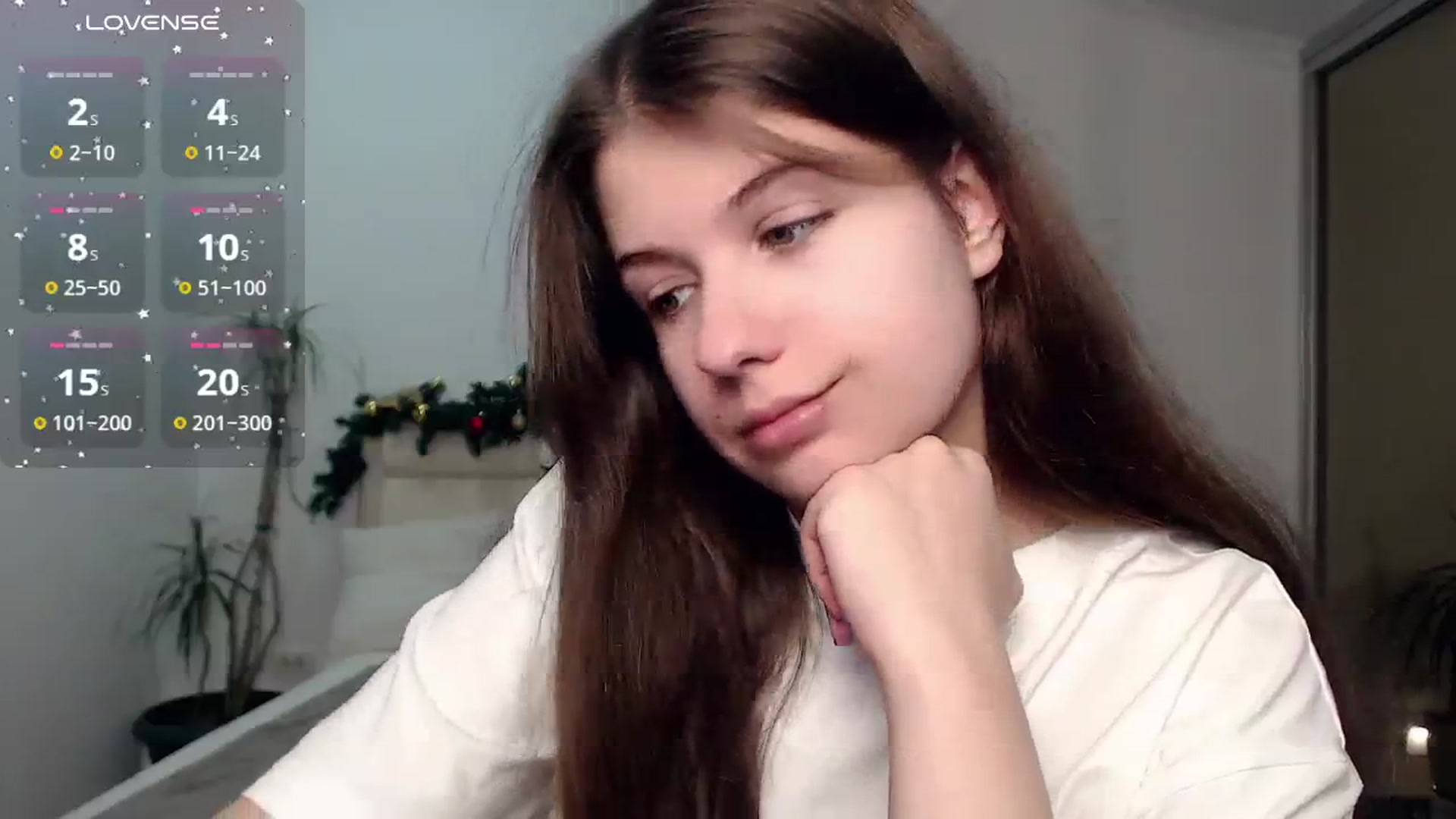 Gallery image thumbnail from CaLLmeJane_'s myfreecams stream on, 12/16/2024, 22:01 image 17 of 20
