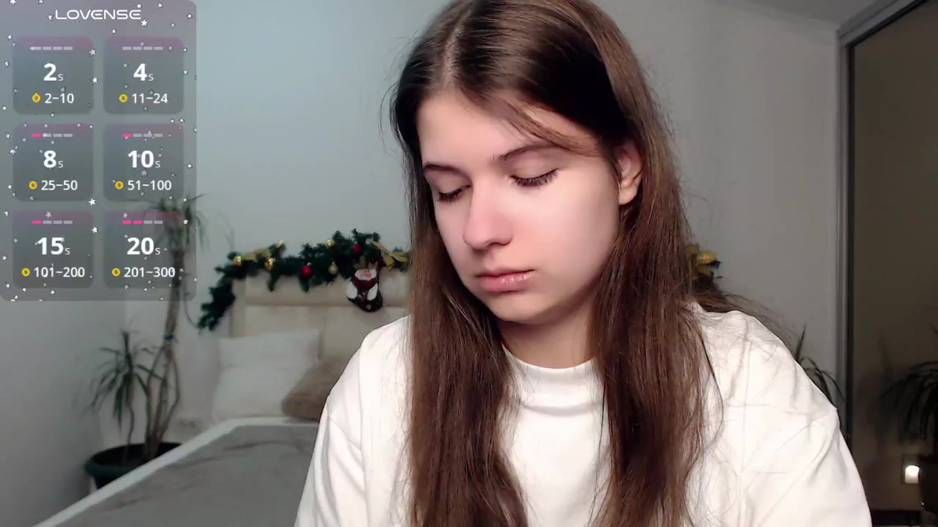Gallery image thumbnail from CaLLmeJane_'s myfreecams stream on, 12/16/2024, 22:01 image 11 of 20