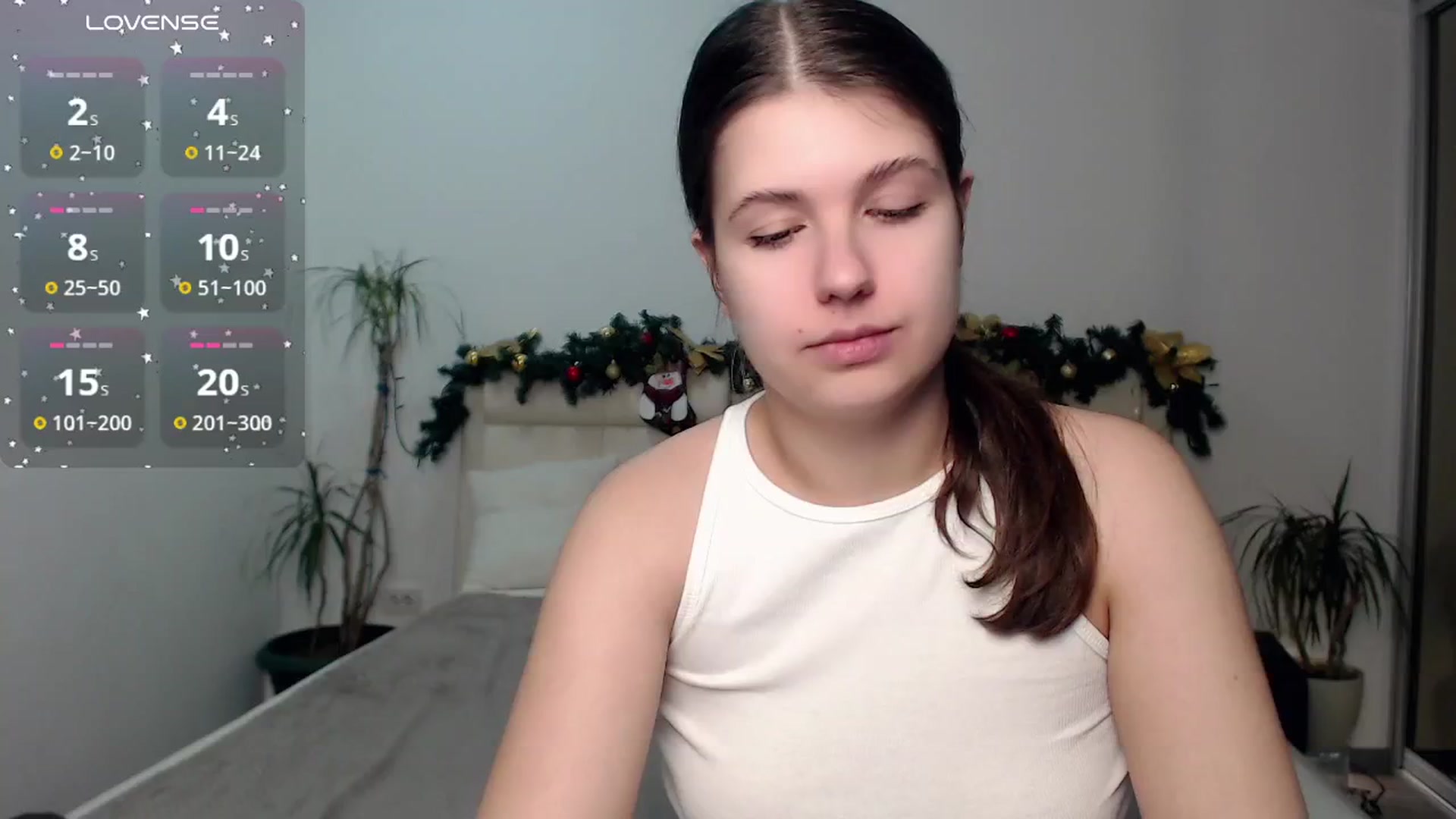 Gallery image thumbnail from CaLLmeJane_'s myfreecams stream on, 12/18/2024, 04:53 image 14 of 20
