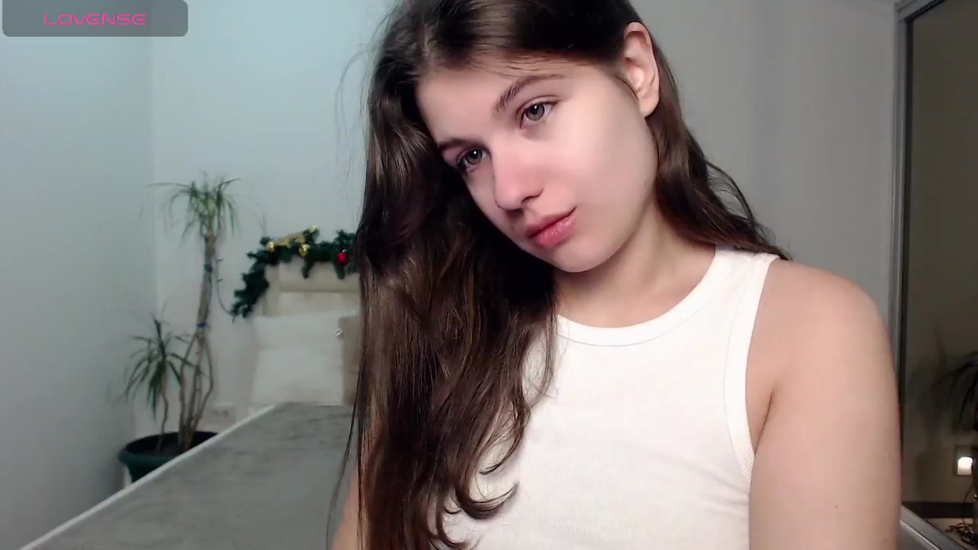 Gallery image thumbnail from CaLLmeJane_'s myfreecams stream on, 12/21/2024, 22:25 image 3 of 20