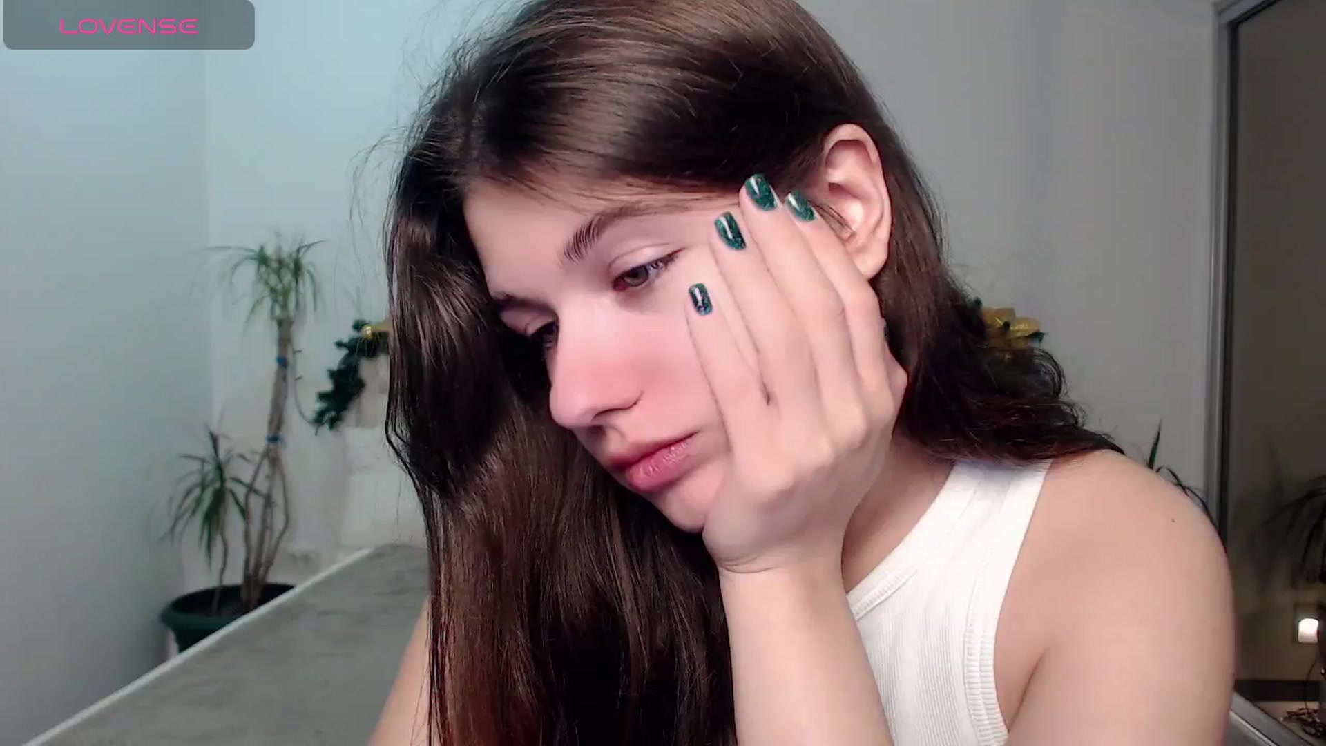Gallery image thumbnail from CaLLmeJane_'s myfreecams stream on, 12/21/2024, 22:25 image 5 of 20