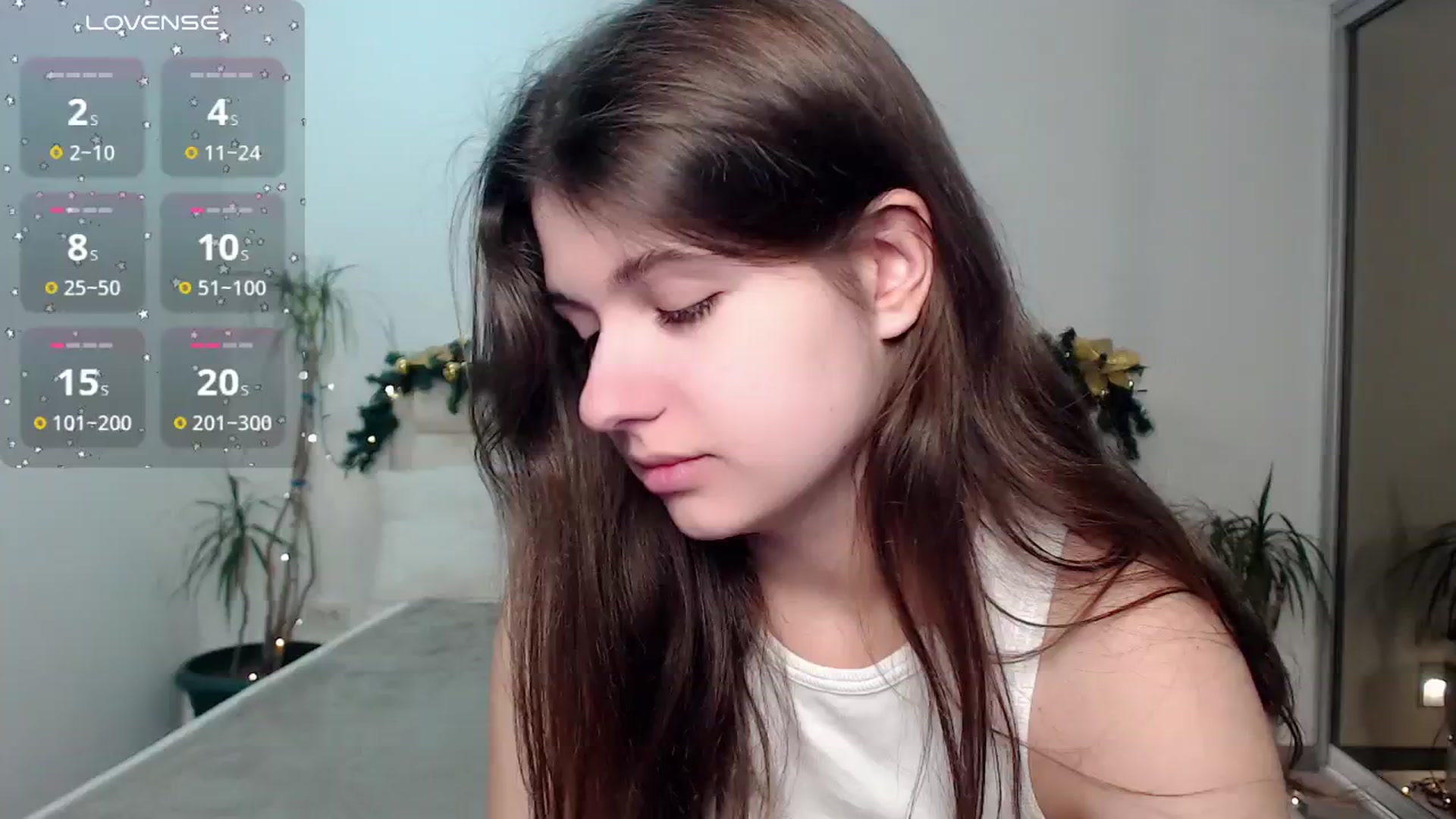 Gallery image thumbnail from CaLLmeJane_'s myfreecams stream on, 12/22/2024, 24:02 image 2 of 20