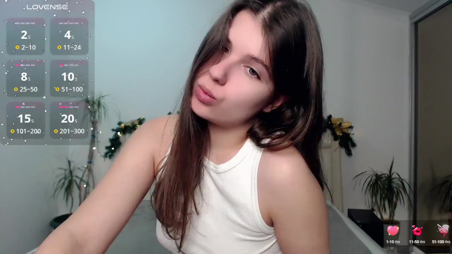 Gallery image thumbnail from CaLLmeJane_'s myfreecams stream on, 12/22/2024, 01:18 image 19 of 20