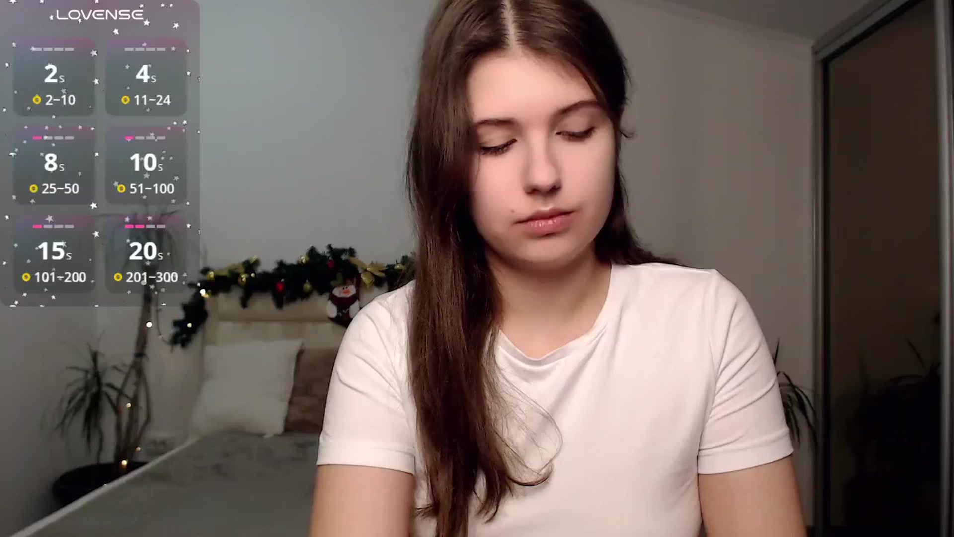 Gallery image thumbnail from CaLLmeJane_'s myfreecams stream on, 12/23/2024, 03:31 image 12 of 20