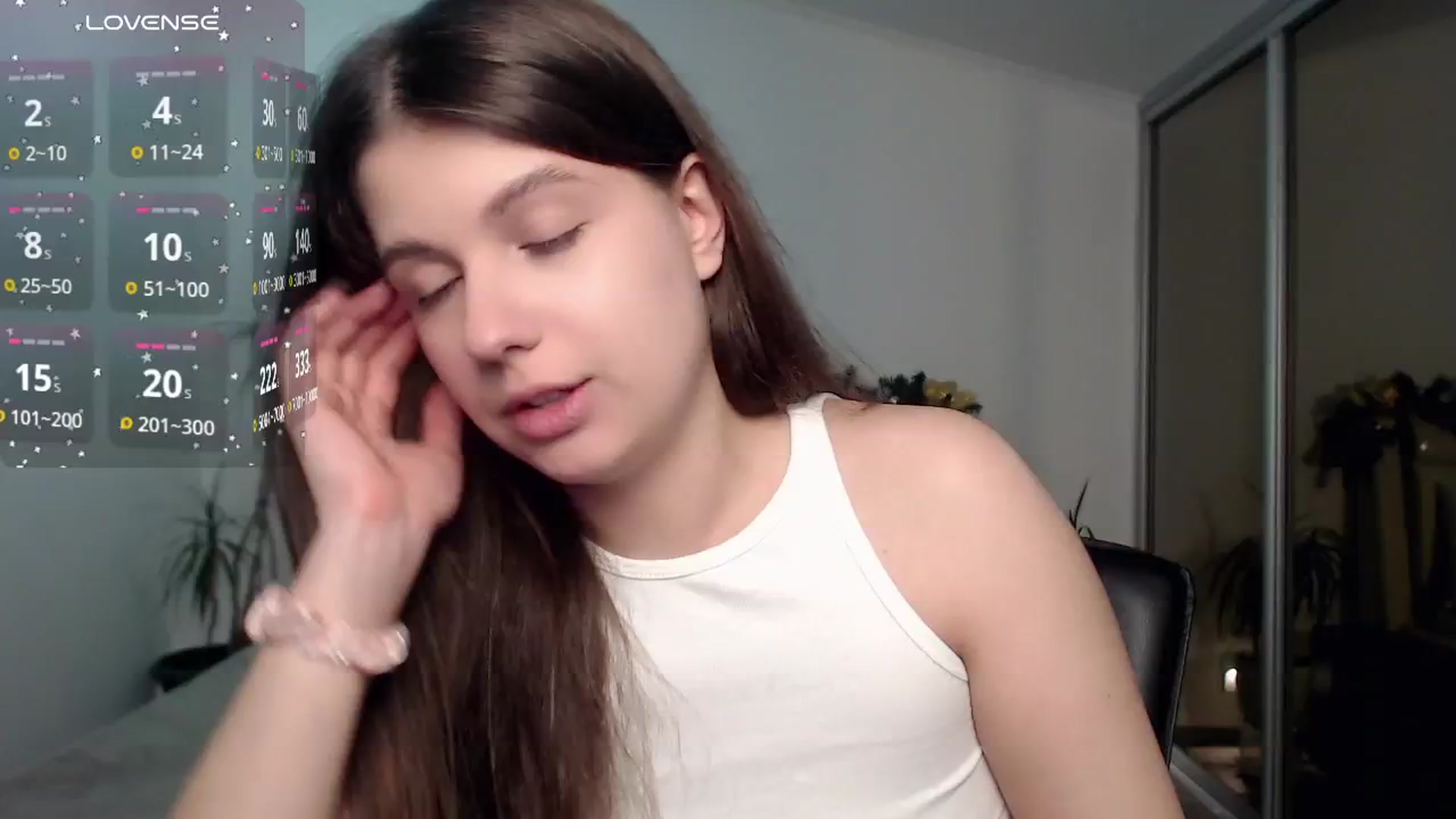 Gallery image thumbnail from CaLLmeJane_'s myfreecams stream on, 01/13/2025, 21:07 image 16 of 20