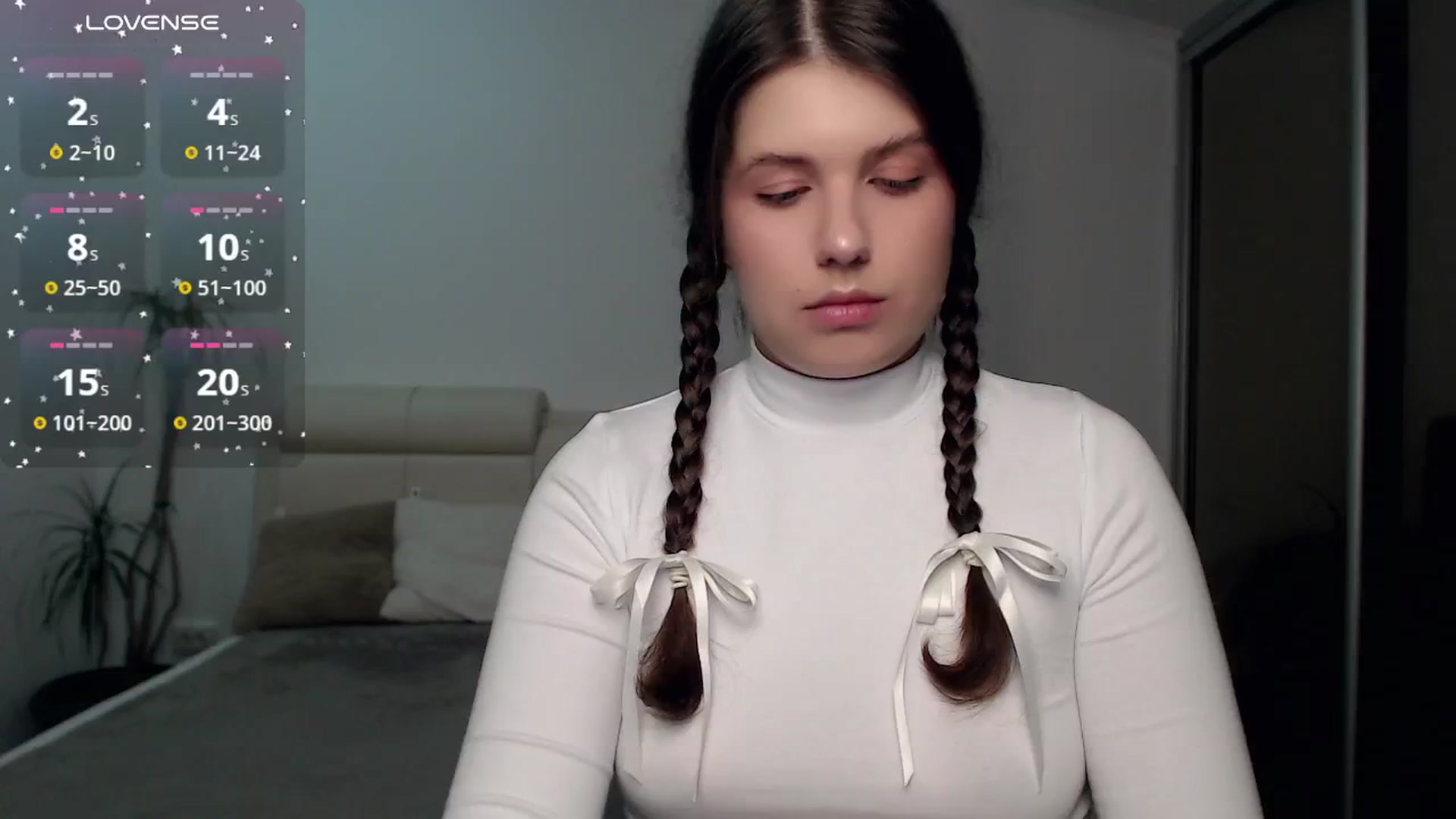 Gallery image thumbnail from CaLLmeJane_'s myfreecams stream on, 01/26/2025, 22:44 image 3 of 20
