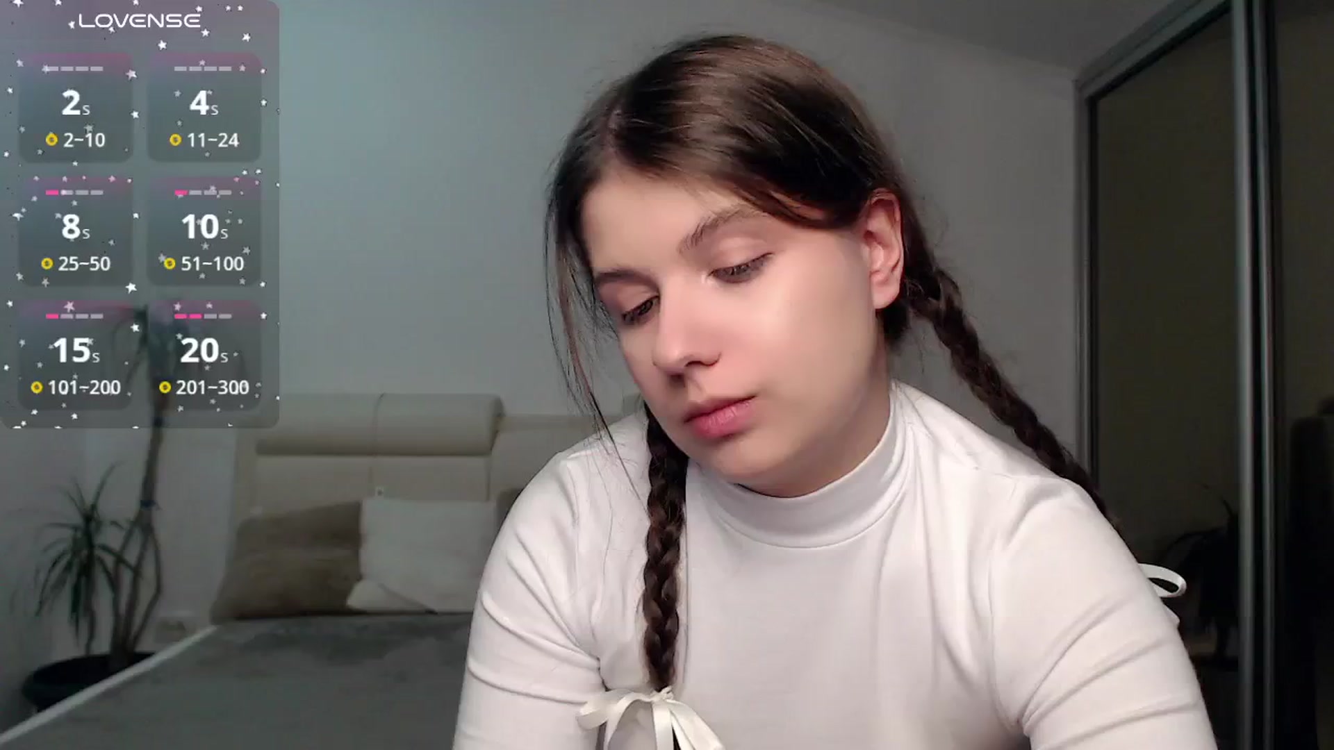 Gallery image thumbnail from CaLLmeJane_'s myfreecams stream on, 01/27/2025, 04:13 image 16 of 20