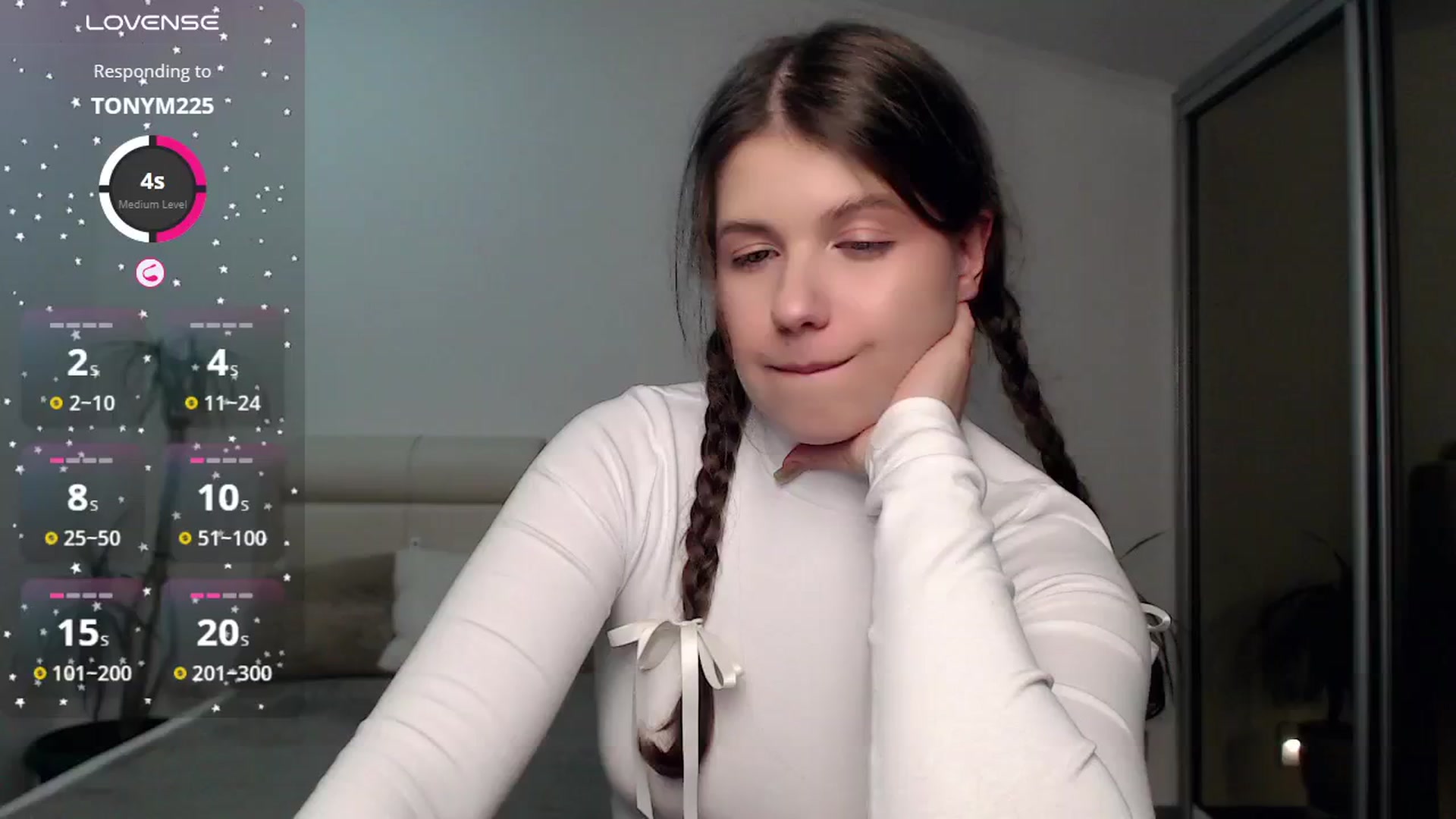 Gallery image thumbnail from CaLLmeJane_'s myfreecams stream on, 01/27/2025, 04:13 image 14 of 20