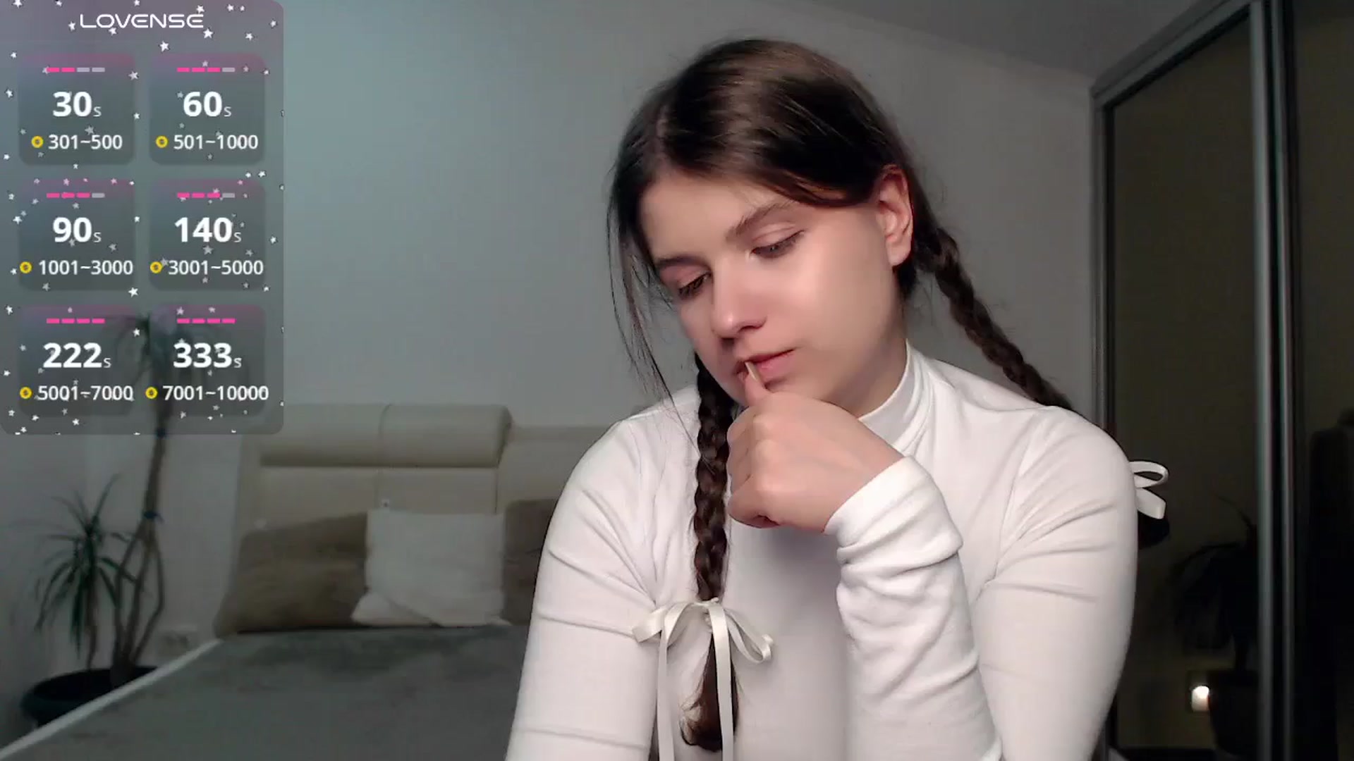 Gallery image thumbnail from CaLLmeJane_'s myfreecams stream on, 01/27/2025, 04:13 image 18 of 20