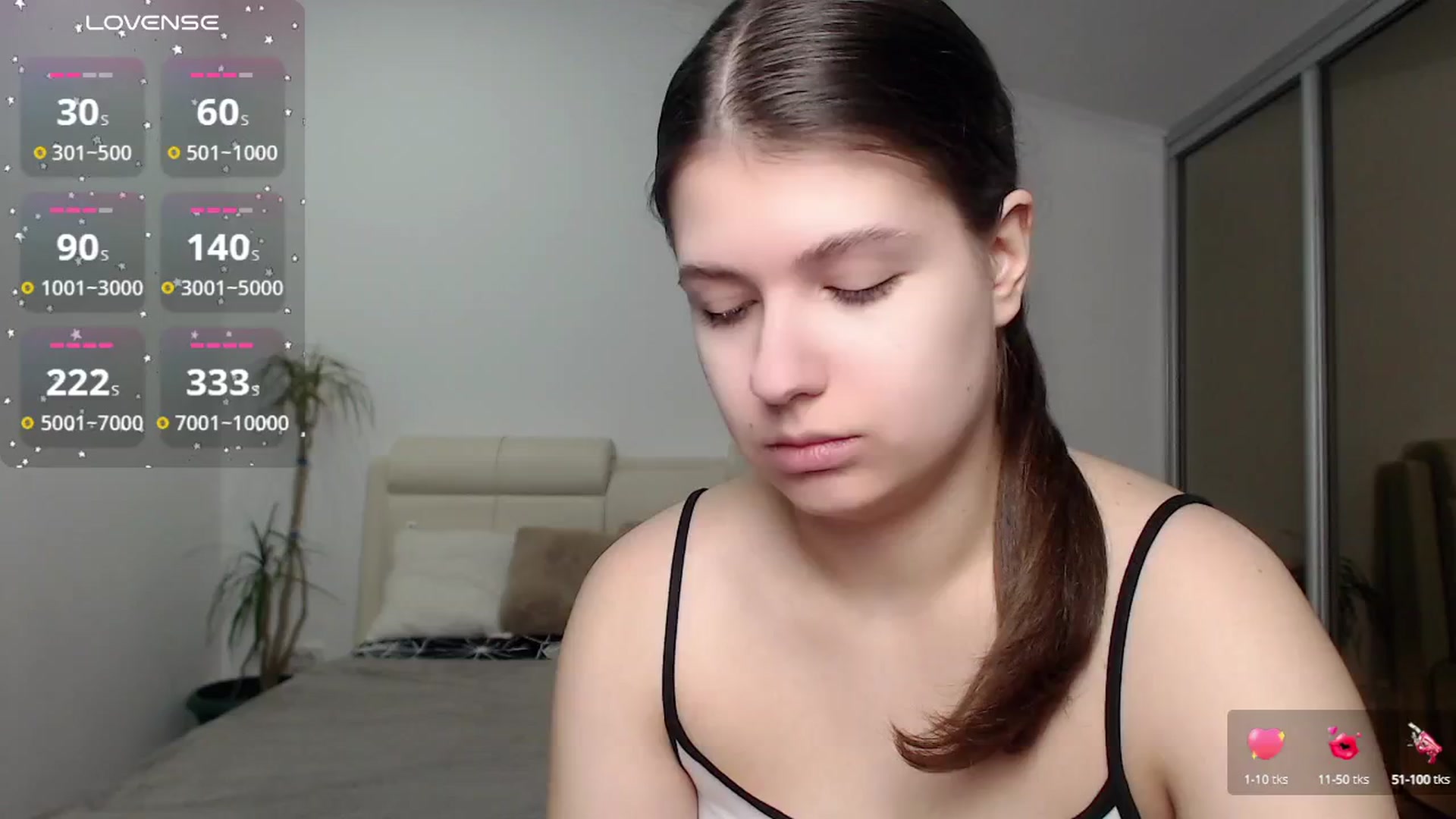 Gallery image thumbnail from CaLLmeJane_'s myfreecams stream on, 02/02/2025, 22:22 image 14 of 20