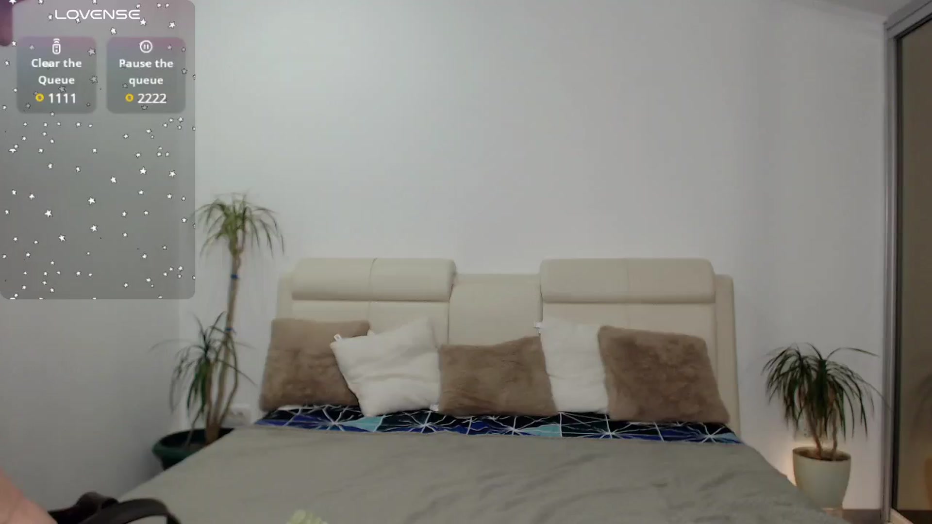 Gallery image thumbnail from CaLLmeJane_'s myfreecams stream on, 02/18/2025, 02:22 image 8 of 20