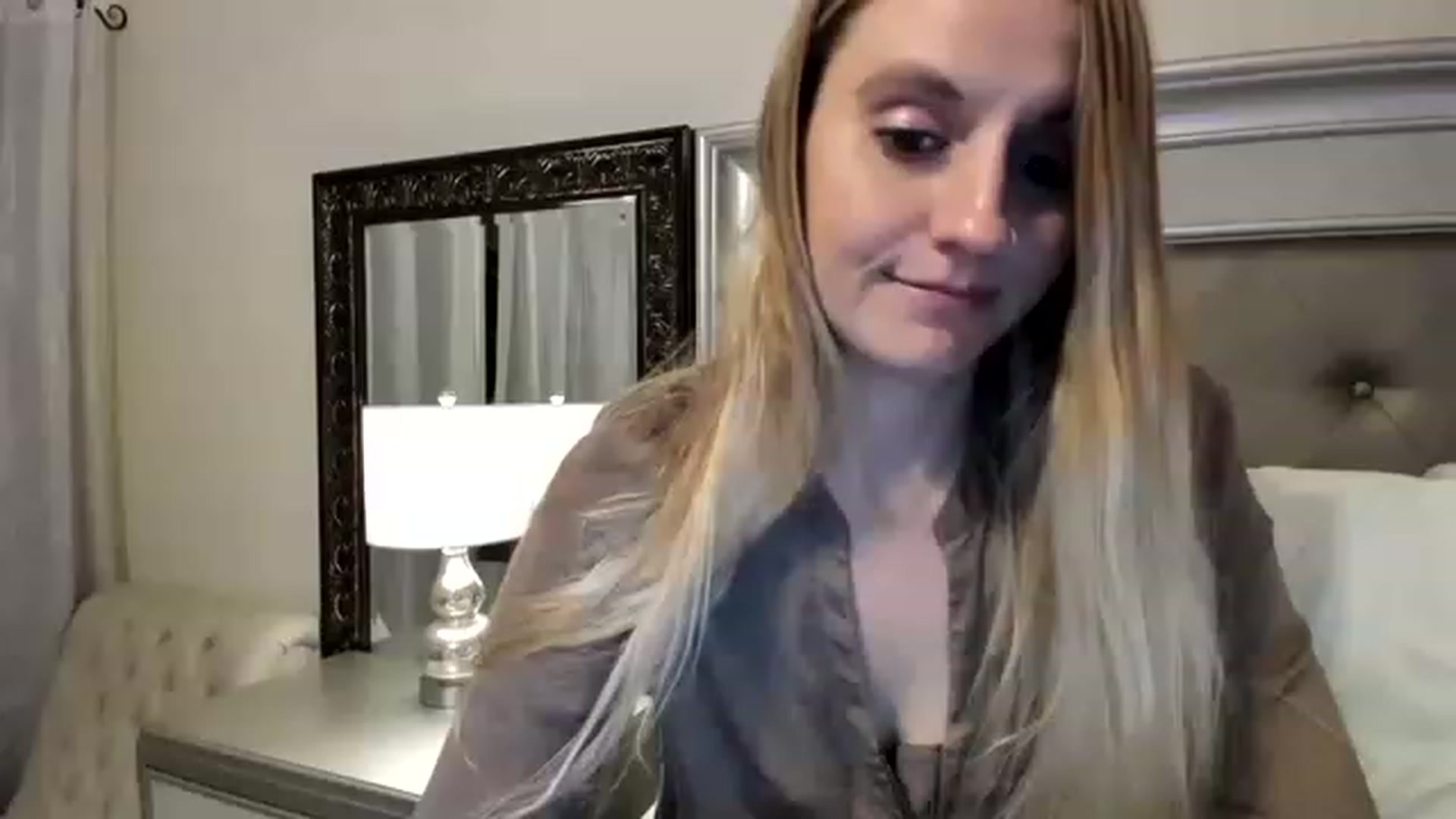 Gallery image thumbnail from Ca_ndi's myfreecams stream on, 11/21/2022, 16:09 image 4 of 20