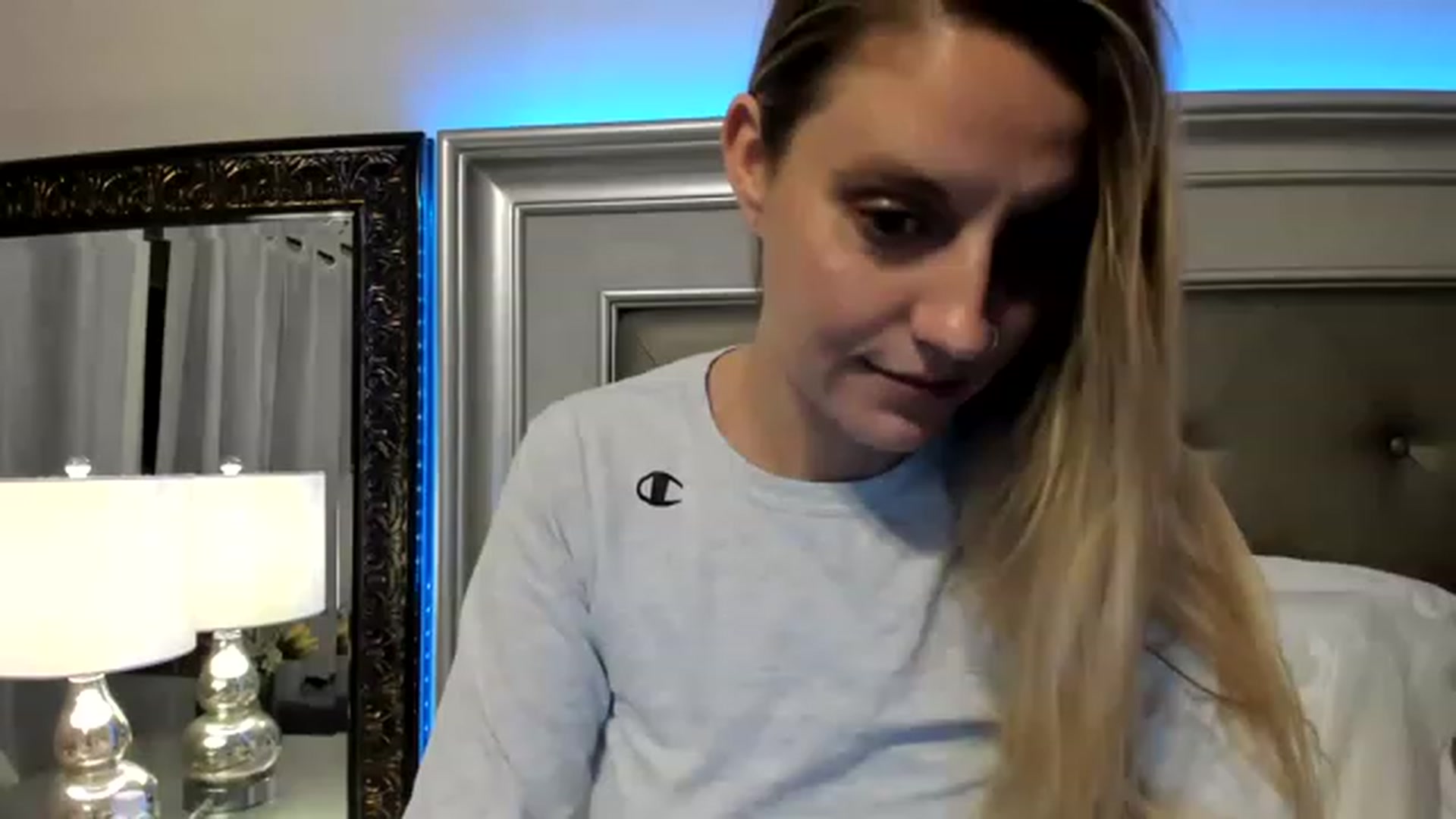 Gallery image thumbnail from Ca_ndi's myfreecams stream on, 12/01/2022, 11:34 image 14 of 20