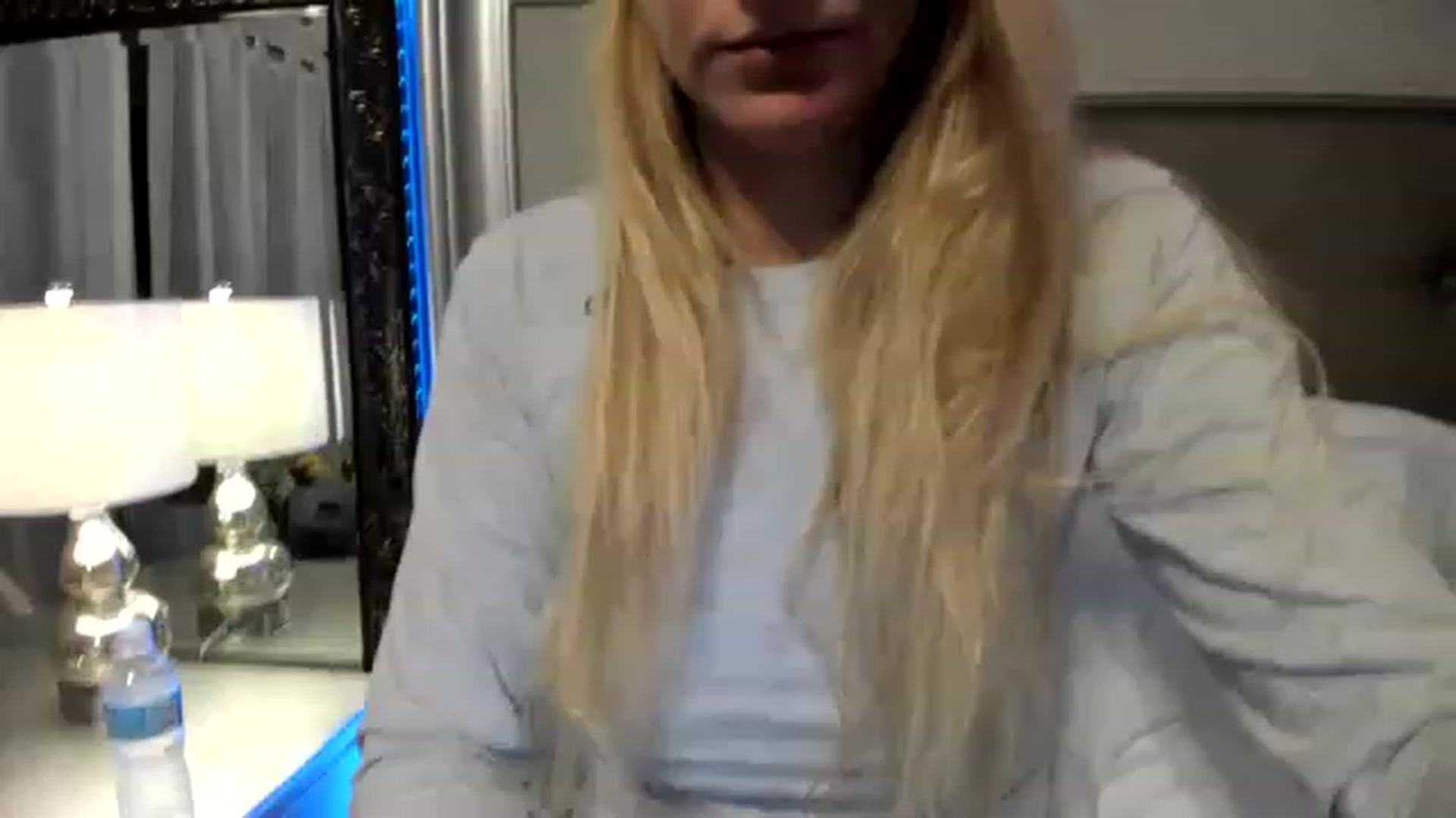 Gallery image thumbnail from Ca_ndi's myfreecams stream on, 12/01/2022, 11:34 image 12 of 20