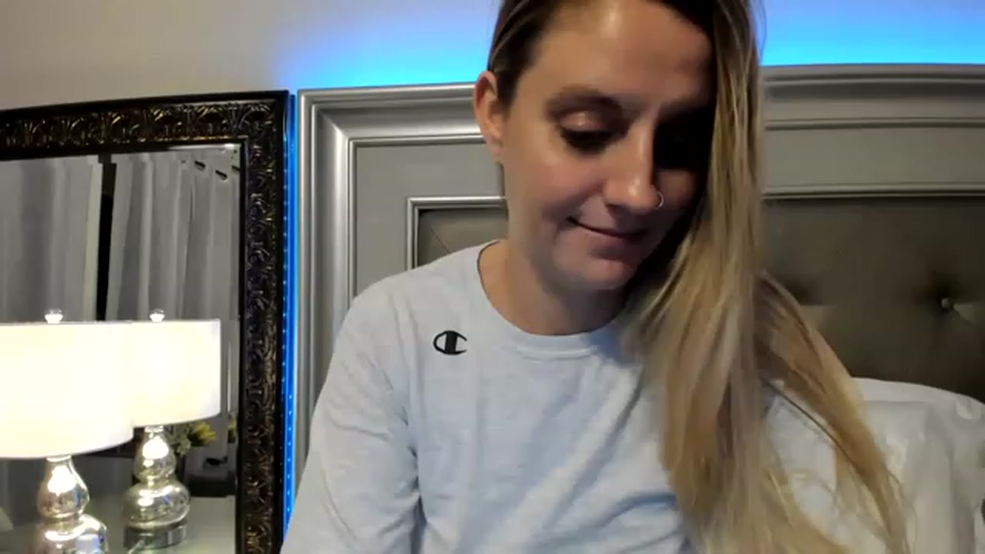Gallery image thumbnail from Ca_ndi's myfreecams stream on, 12/01/2022, 11:34 image 13 of 20