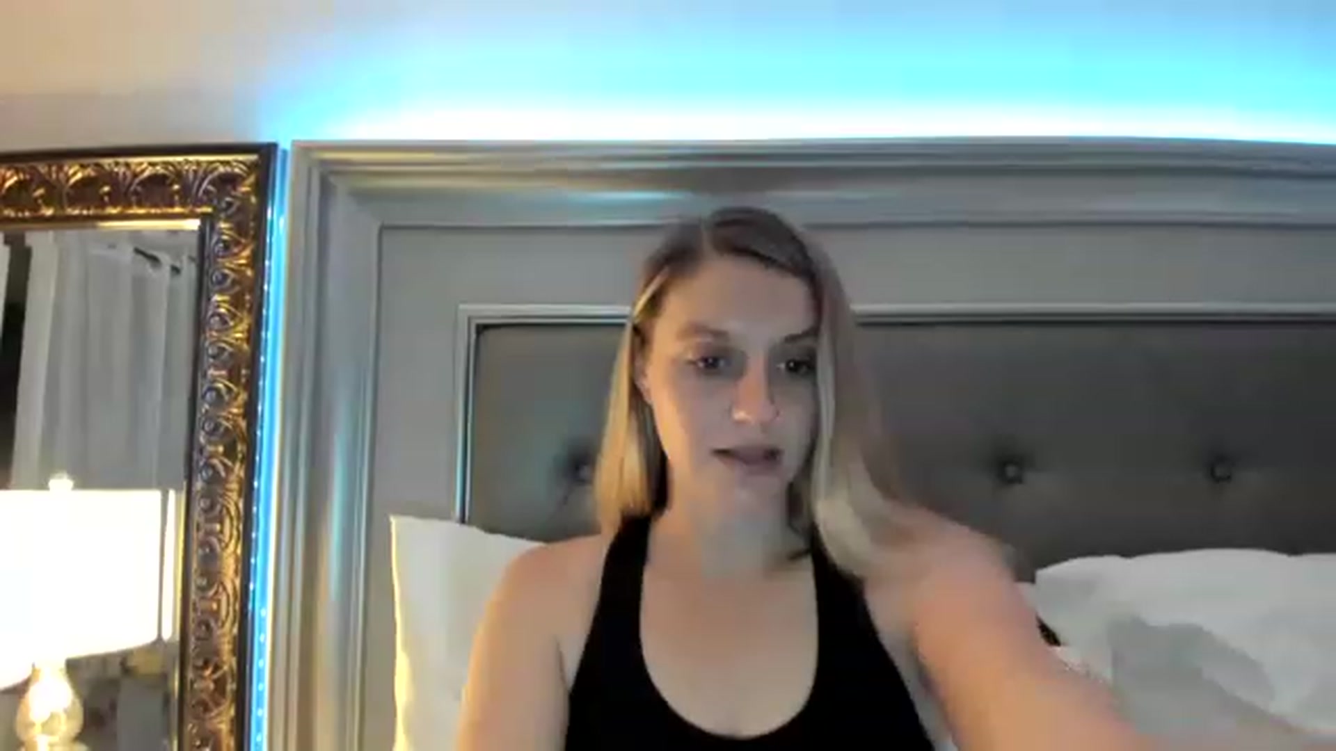 Gallery image thumbnail from Ca_ndi's myfreecams stream on, 12/06/2022, 11:54 image 20 of 20