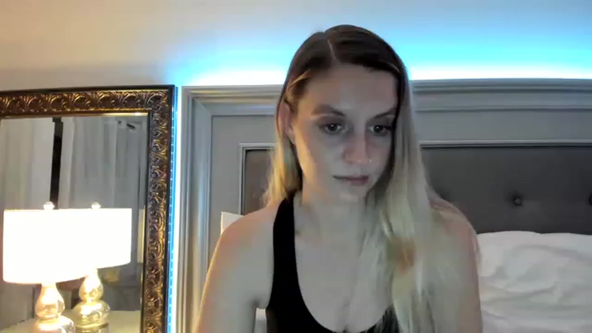 Gallery image thumbnail from Ca_ndi's myfreecams stream on, 12/06/2022, 11:54 image 3 of 20