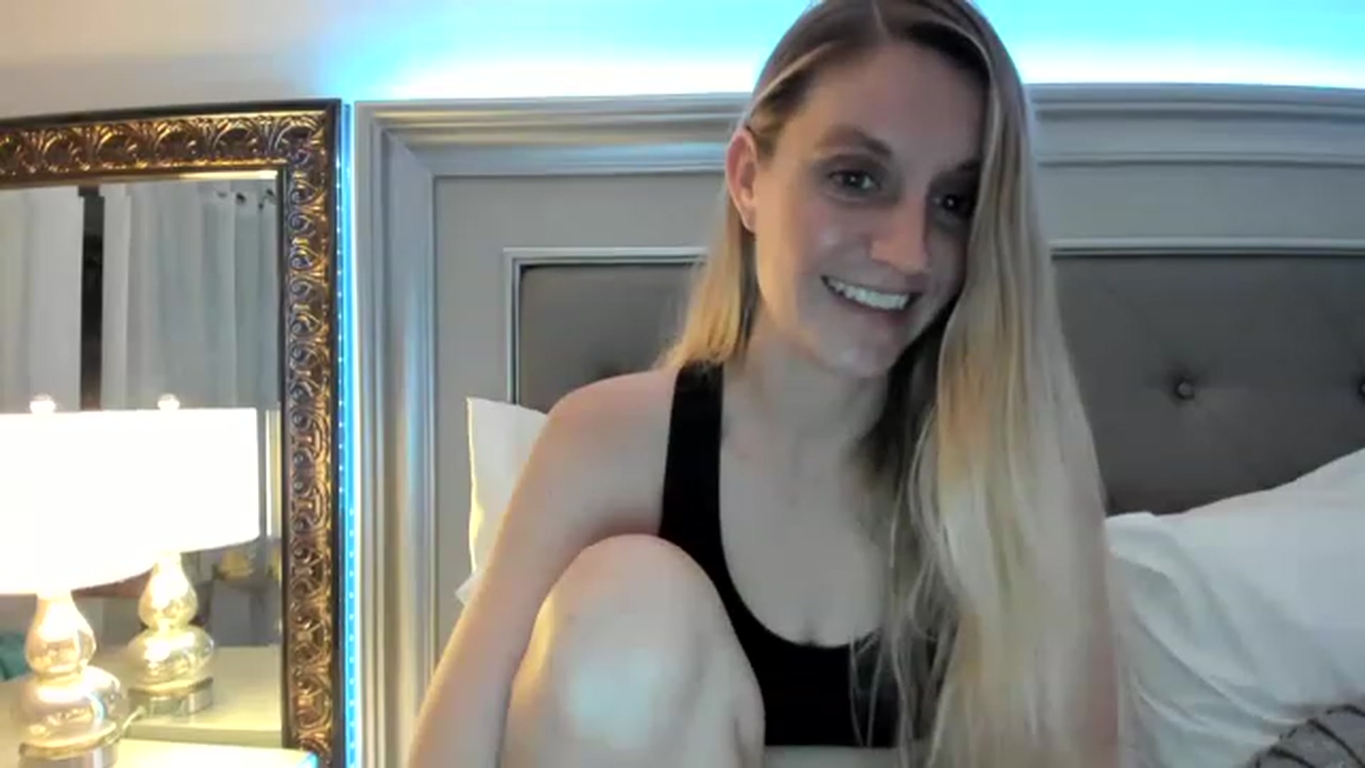 Gallery image thumbnail from Ca_ndi's myfreecams stream on, 12/06/2022, 12:41 image 12 of 20