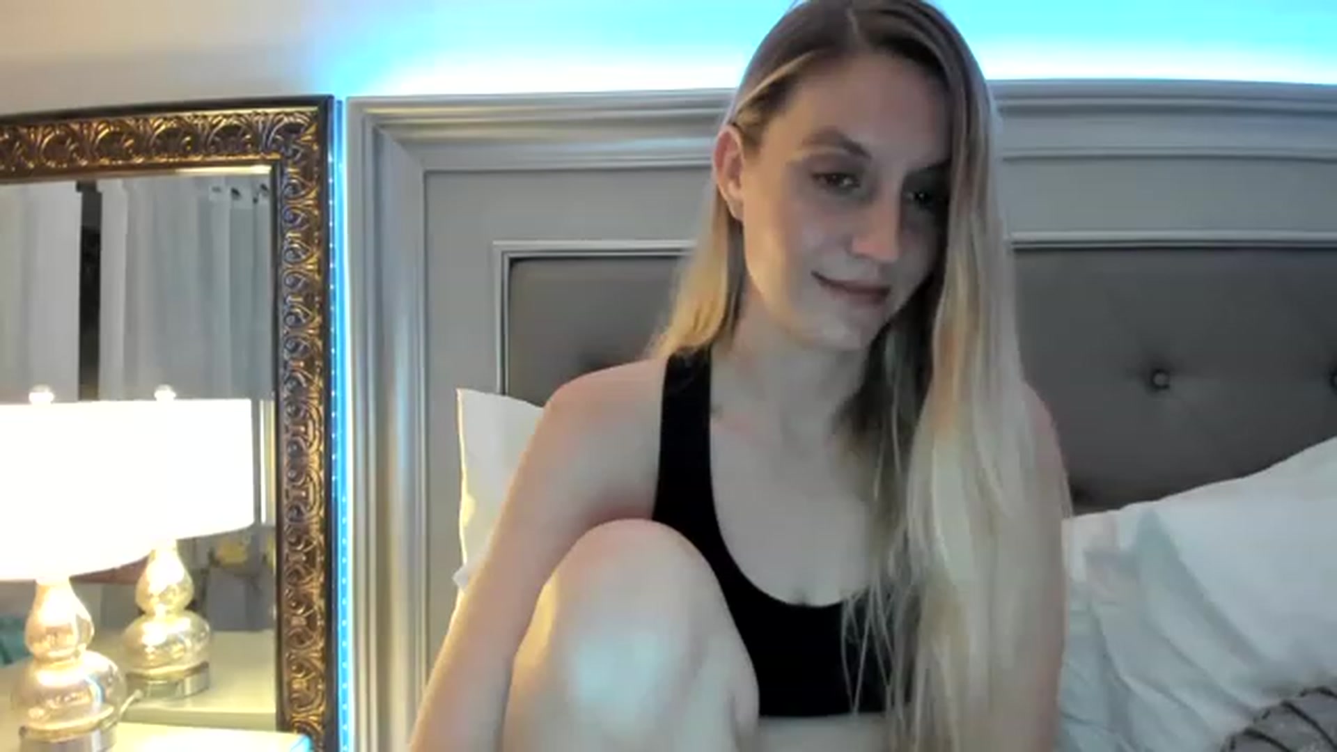 Gallery image thumbnail from Ca_ndi's myfreecams stream on, 12/06/2022, 12:41 image 14 of 20