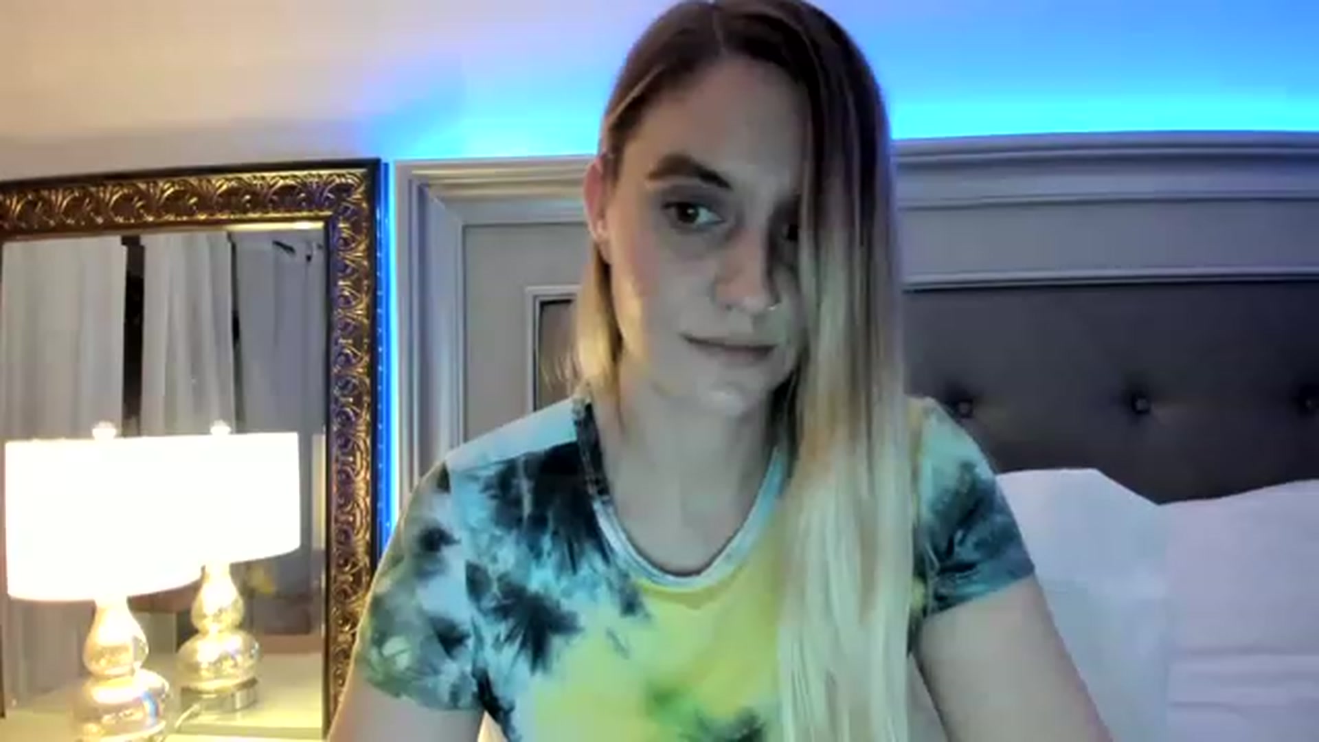 Gallery image thumbnail from Ca_ndi's myfreecams stream on, 12/09/2022, 20:52 image 3 of 20