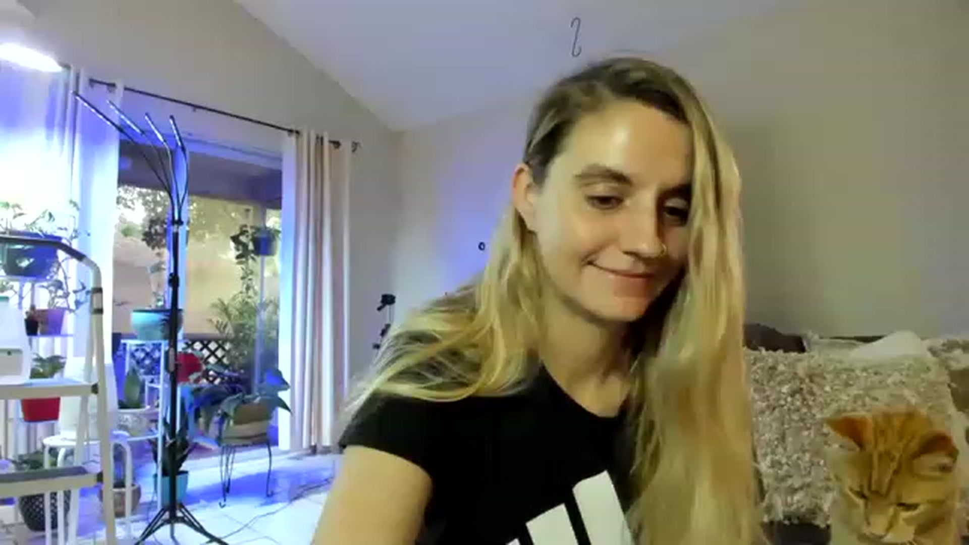 Gallery image thumbnail from Ca_ndi's myfreecams stream on, 12/11/2022, 13:18 image 13 of 20