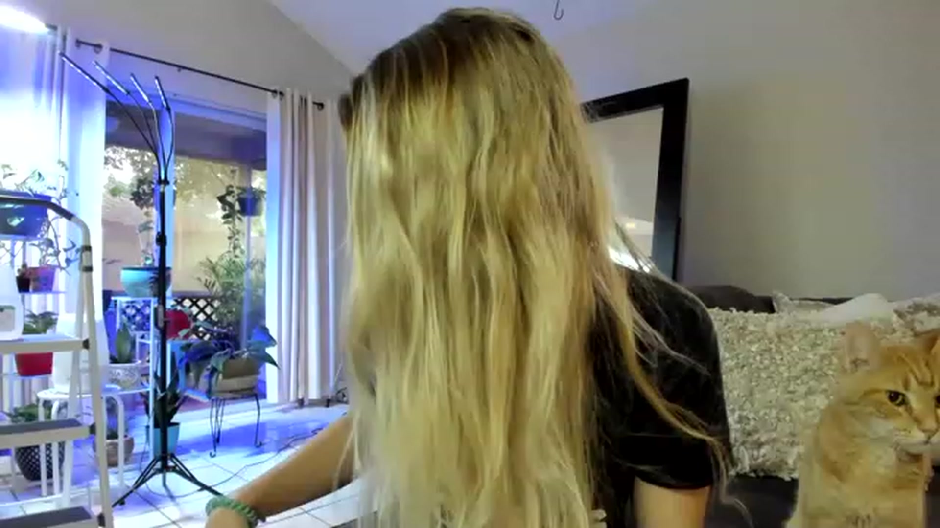 Gallery image thumbnail from Ca_ndi's myfreecams stream on, 12/11/2022, 13:18 image 15 of 20