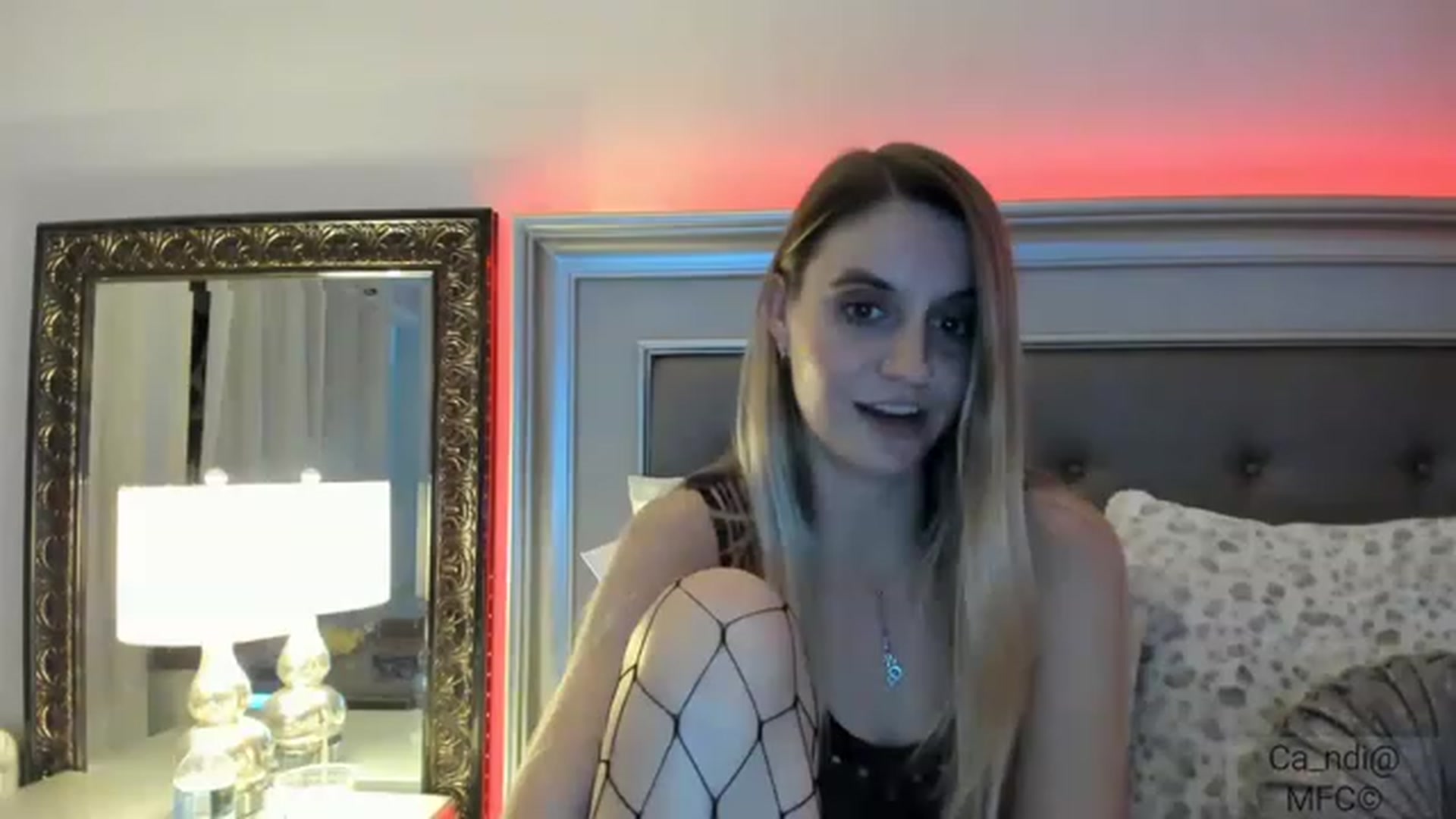 Gallery image thumbnail from Ca_ndi's myfreecams stream on, 12/22/2022, 21:10 image 3 of 20