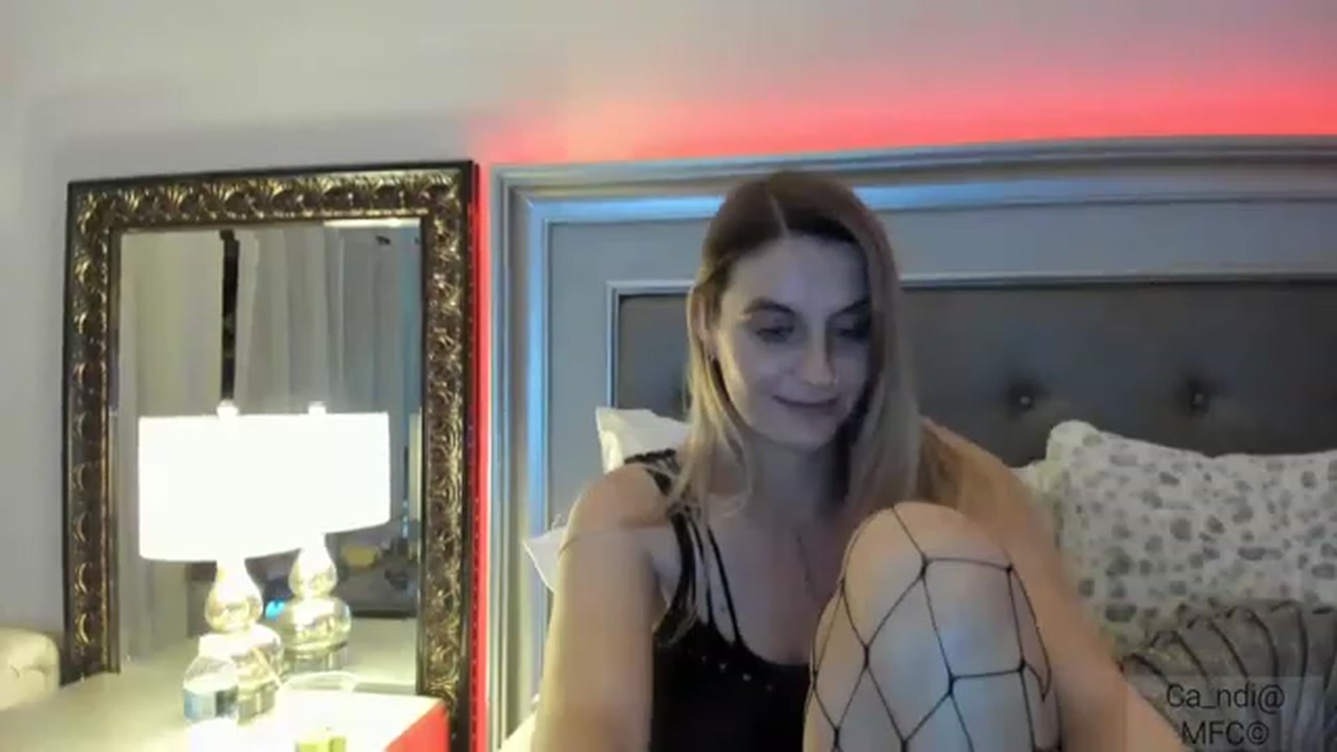 Gallery image thumbnail from Ca_ndi's myfreecams stream on, 12/22/2022, 22:30 image 13 of 20