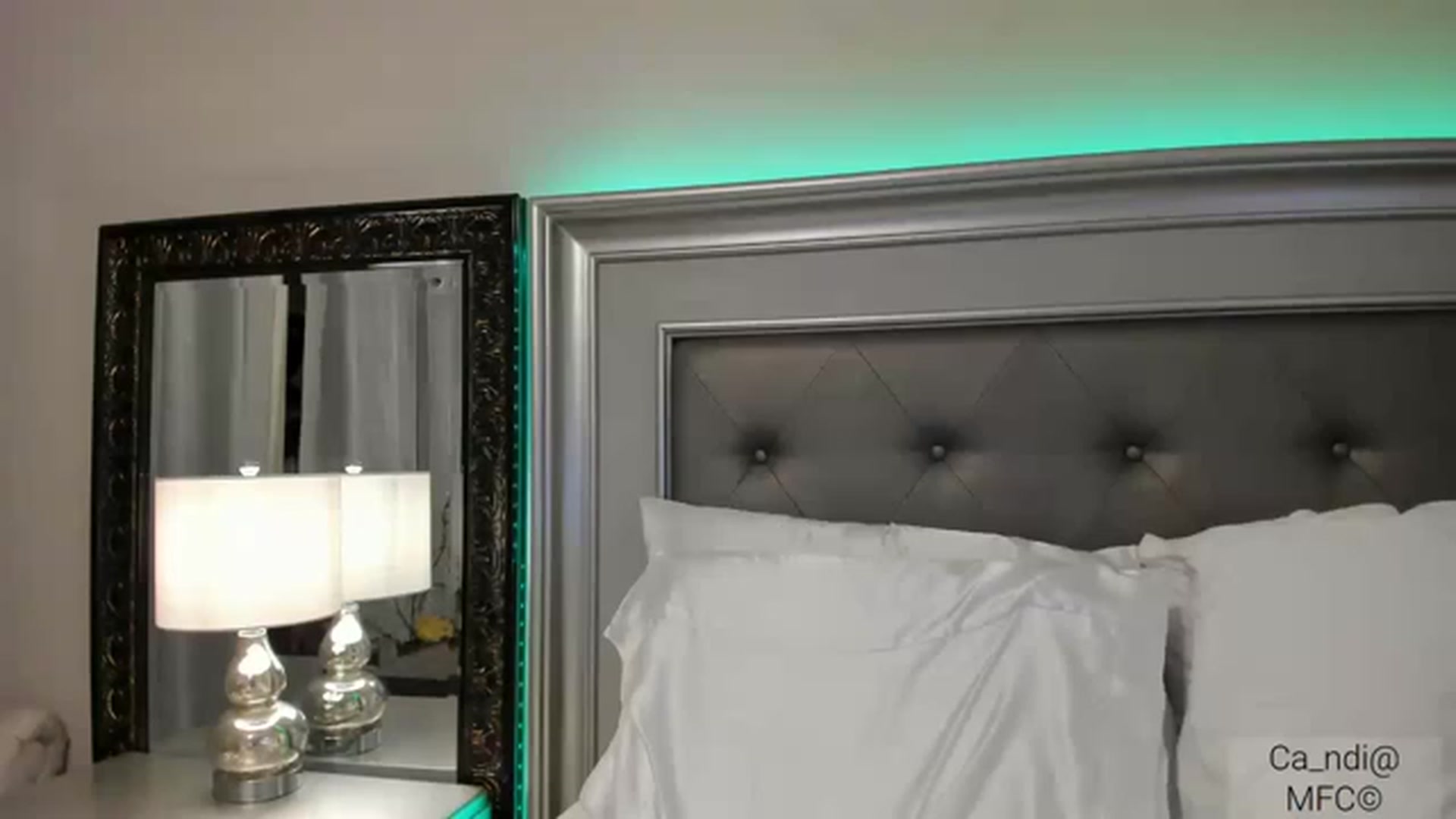 Gallery image thumbnail from Ca_ndi's myfreecams stream on, 12/24/2022, 17:20 image 6 of 20