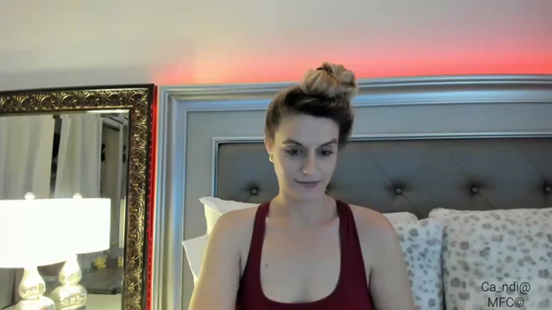 Gallery image thumbnail from Ca_ndi's myfreecams stream on, 12/25/2022, 17:14 image 3 of 20
