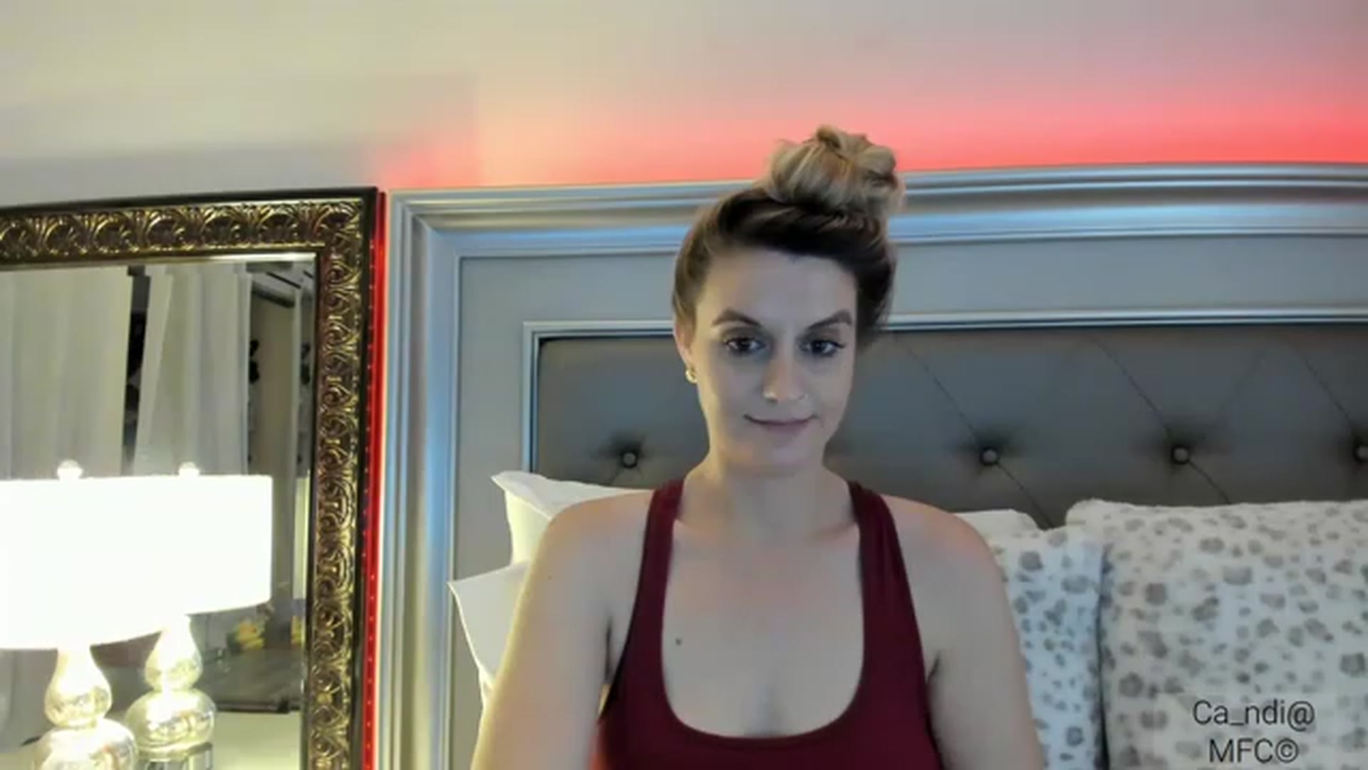 Gallery image thumbnail from Ca_ndi's myfreecams stream on, 12/25/2022, 17:14 image 4 of 20