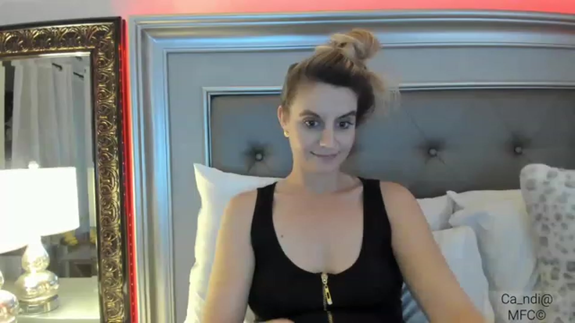 Gallery image thumbnail from Ca_ndi's myfreecams stream on, 12/26/2022, 19:26 image 18 of 20