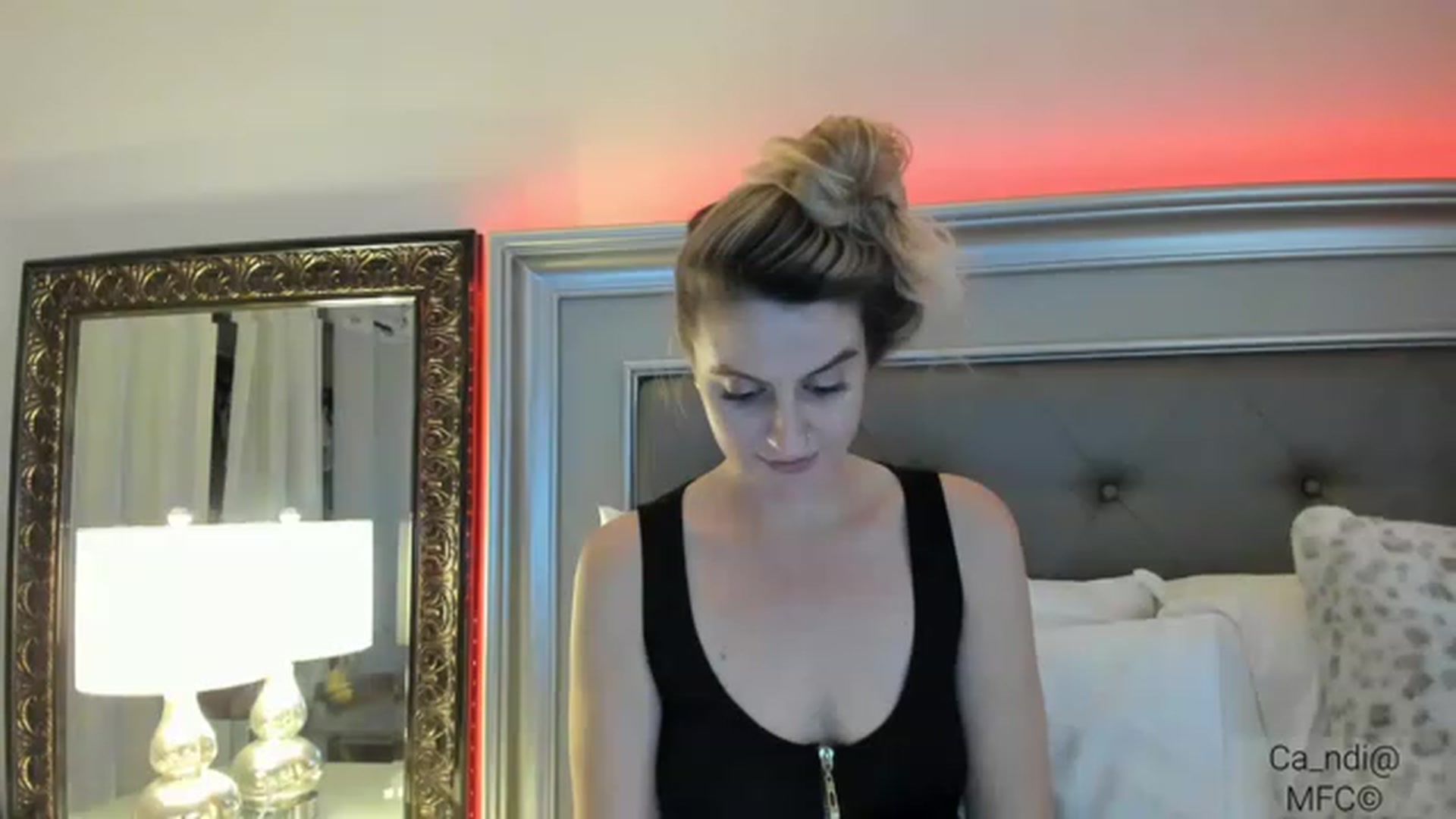 Gallery image thumbnail from Ca_ndi's myfreecams stream on, 12/26/2022, 20:53 image 12 of 20
