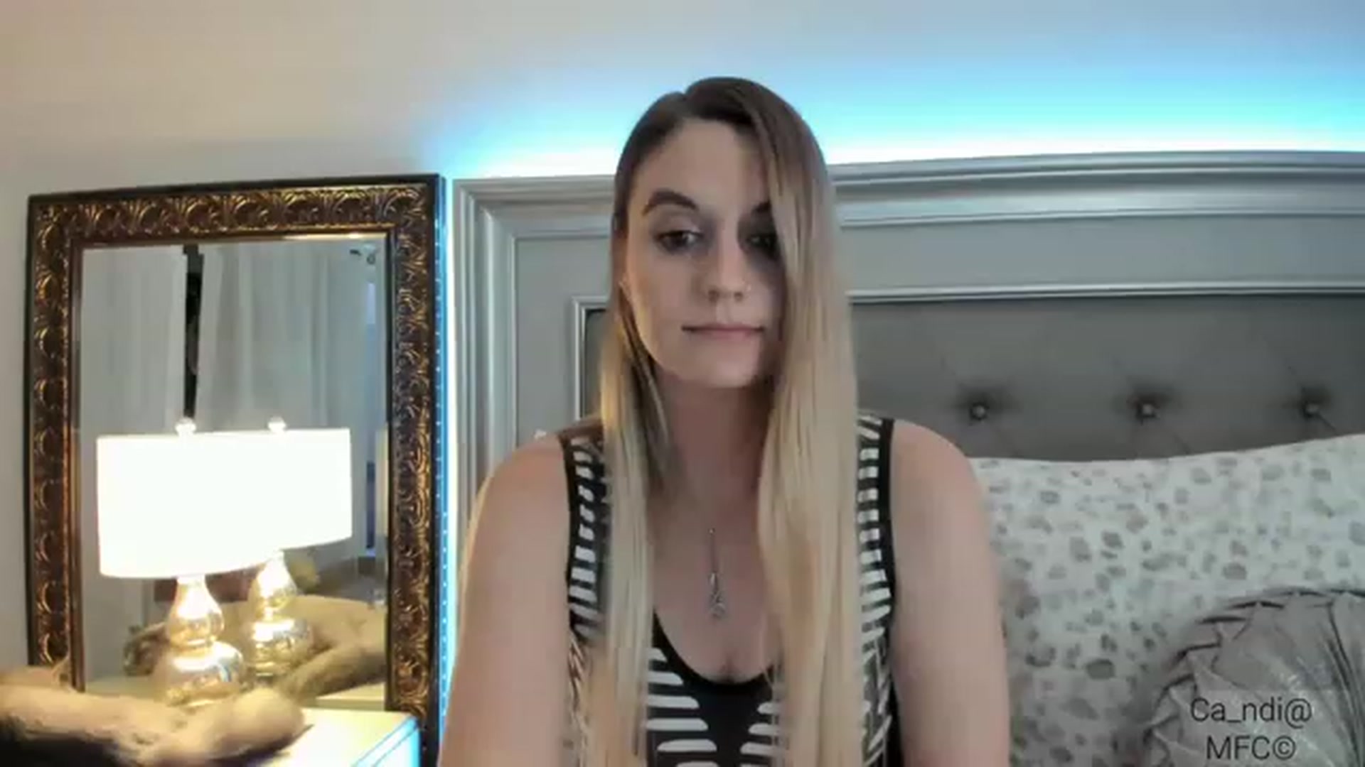 Gallery image thumbnail from Ca_ndi's myfreecams stream on, 12/27/2022, 15:37 image 4 of 20