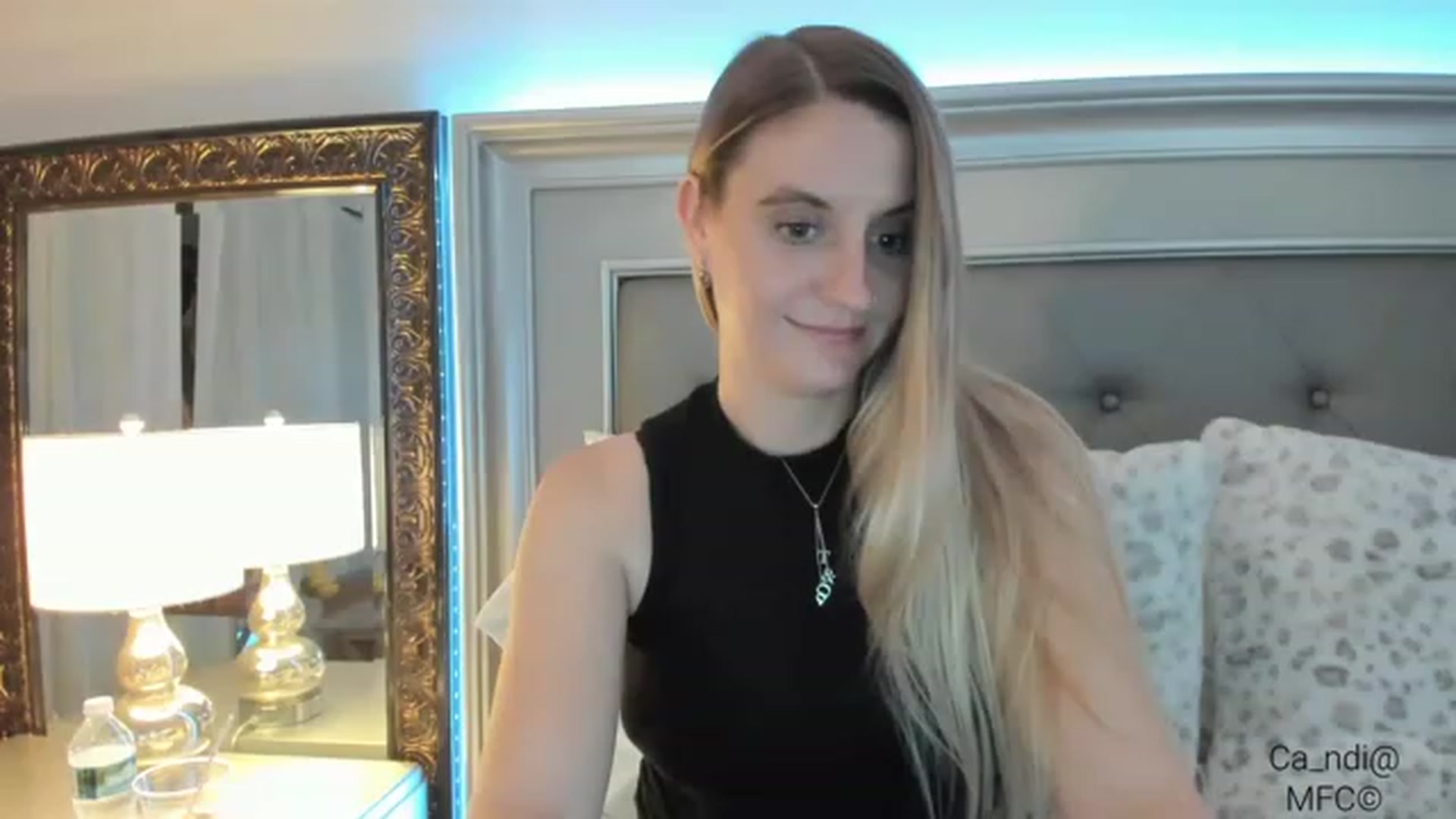 Gallery image thumbnail from Ca_ndi's myfreecams stream on, 12/29/2022, 18:47 image 18 of 20