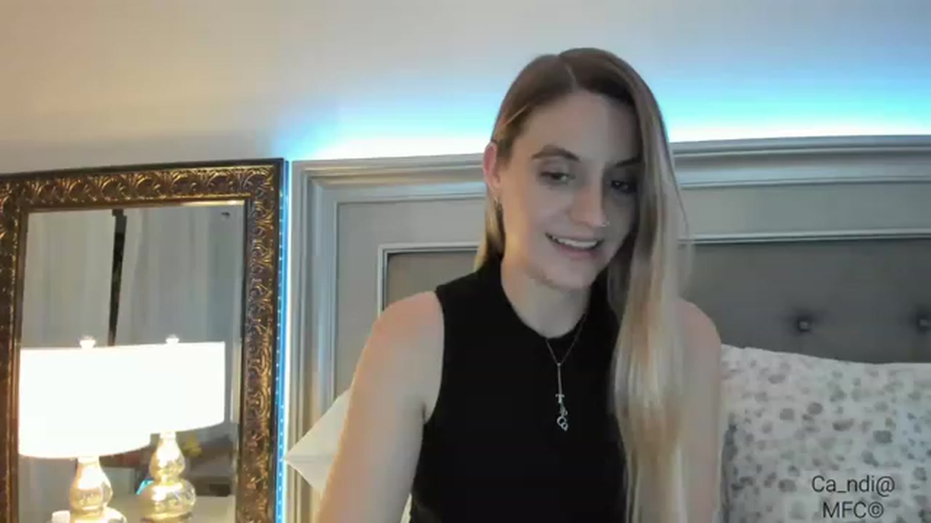 Gallery image thumbnail from Ca_ndi's myfreecams stream on, 12/29/2022, 18:47 image 9 of 20