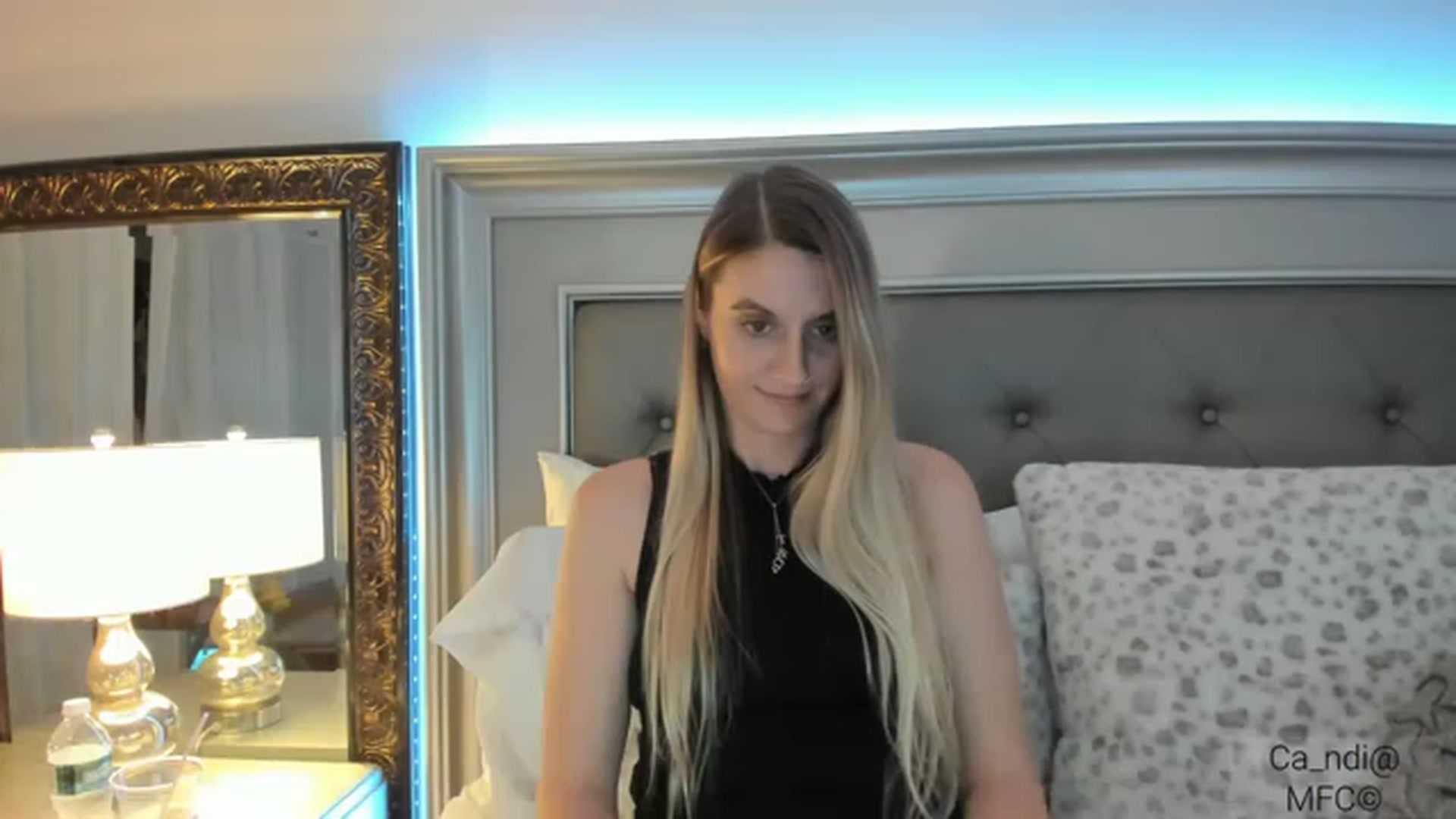 Gallery image thumbnail from Ca_ndi's myfreecams stream on, 12/29/2022, 18:47 image 3 of 20