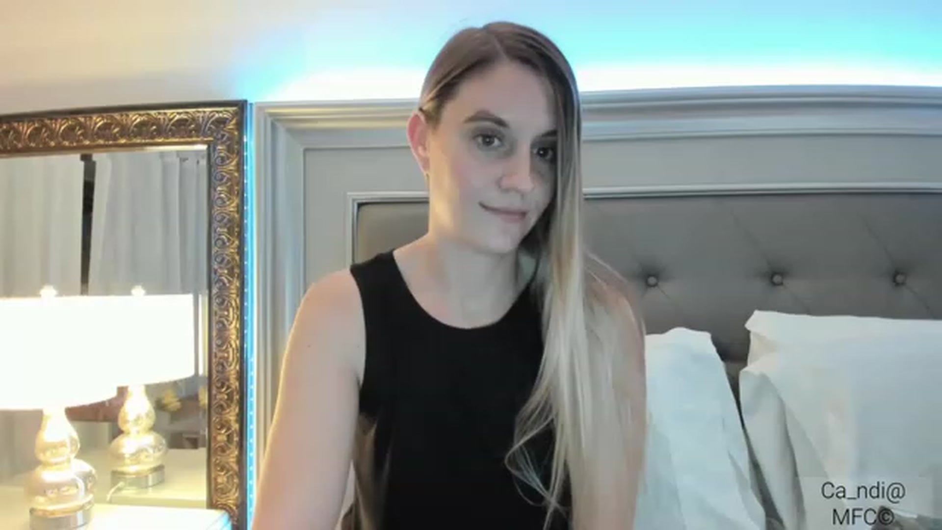 Gallery image thumbnail from Ca_ndi's myfreecams stream on, 12/30/2022, 20:17 image 4 of 20
